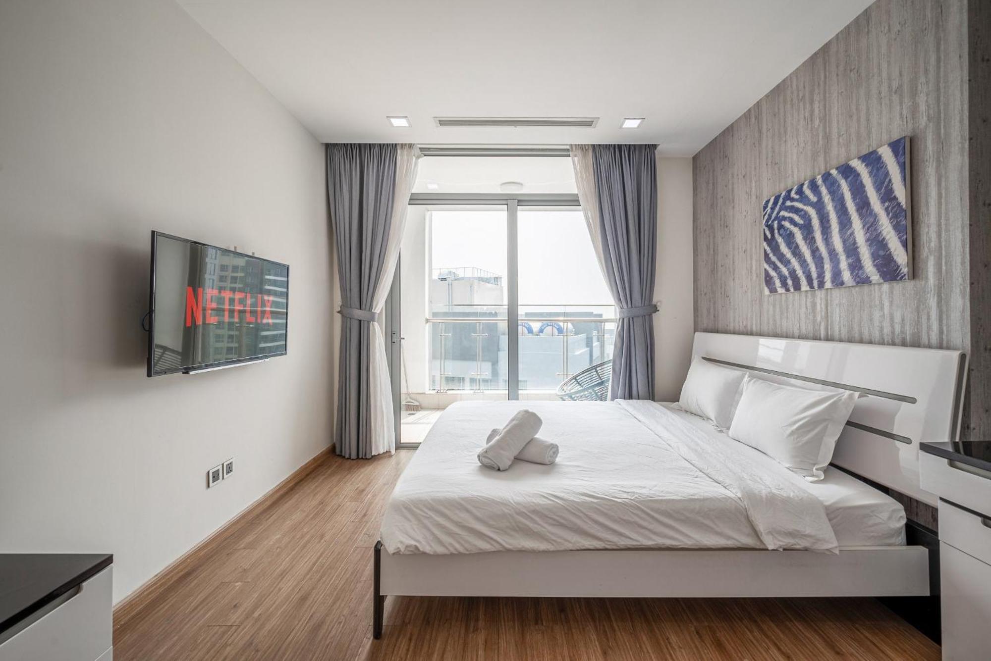 Luxury At Vinhomes Park * Bandar Ho Chi Minh