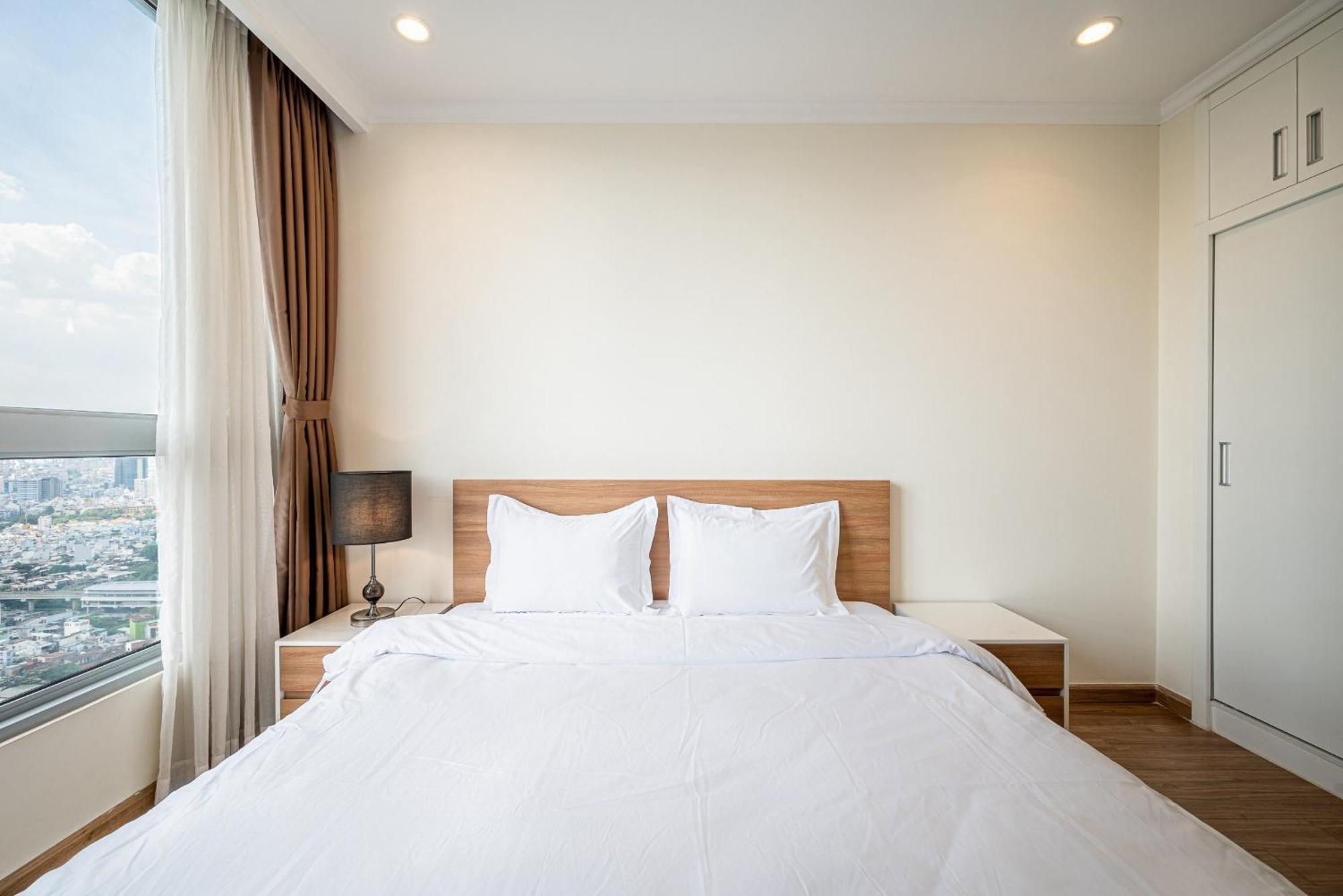 Luxury At Vinhomes Park Pangsapuri