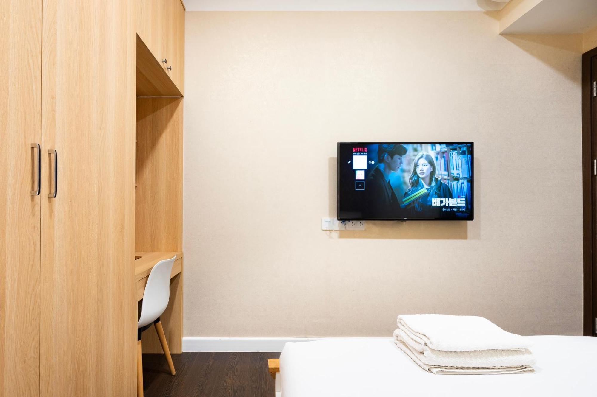 Tresor Apartments#center#poolgym Free Accept 25 Nights Above Apartment *