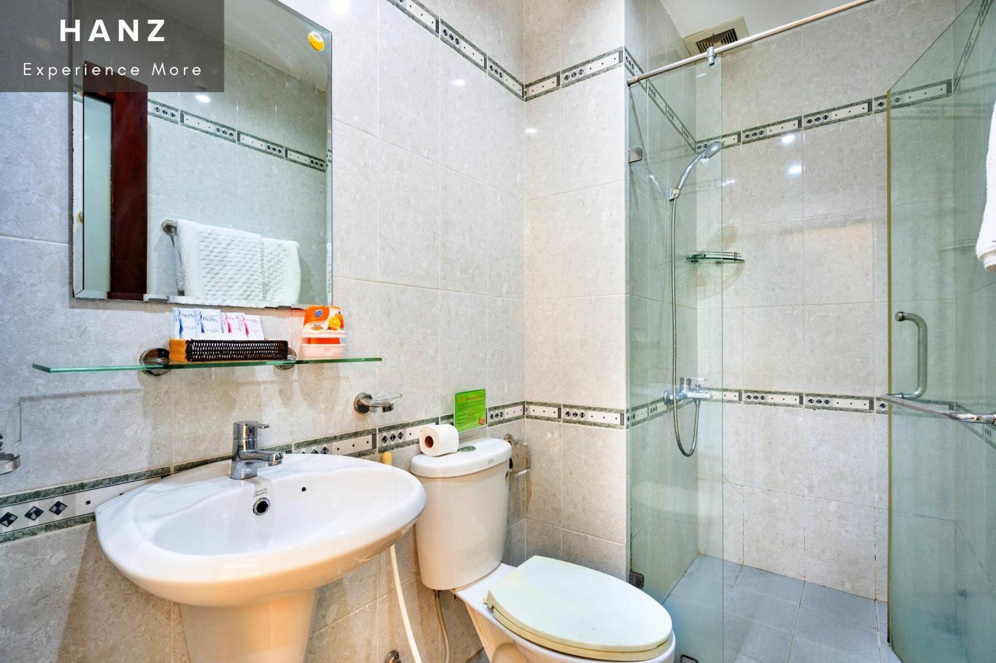 Hanz Vuong Quang Airport Apartment