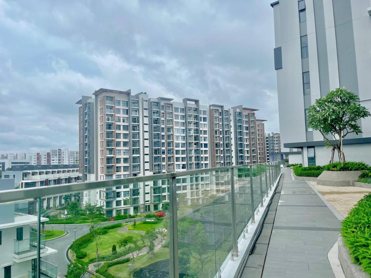 Ho 3pn2wc Diamond Celadon Ho Chi Minh City