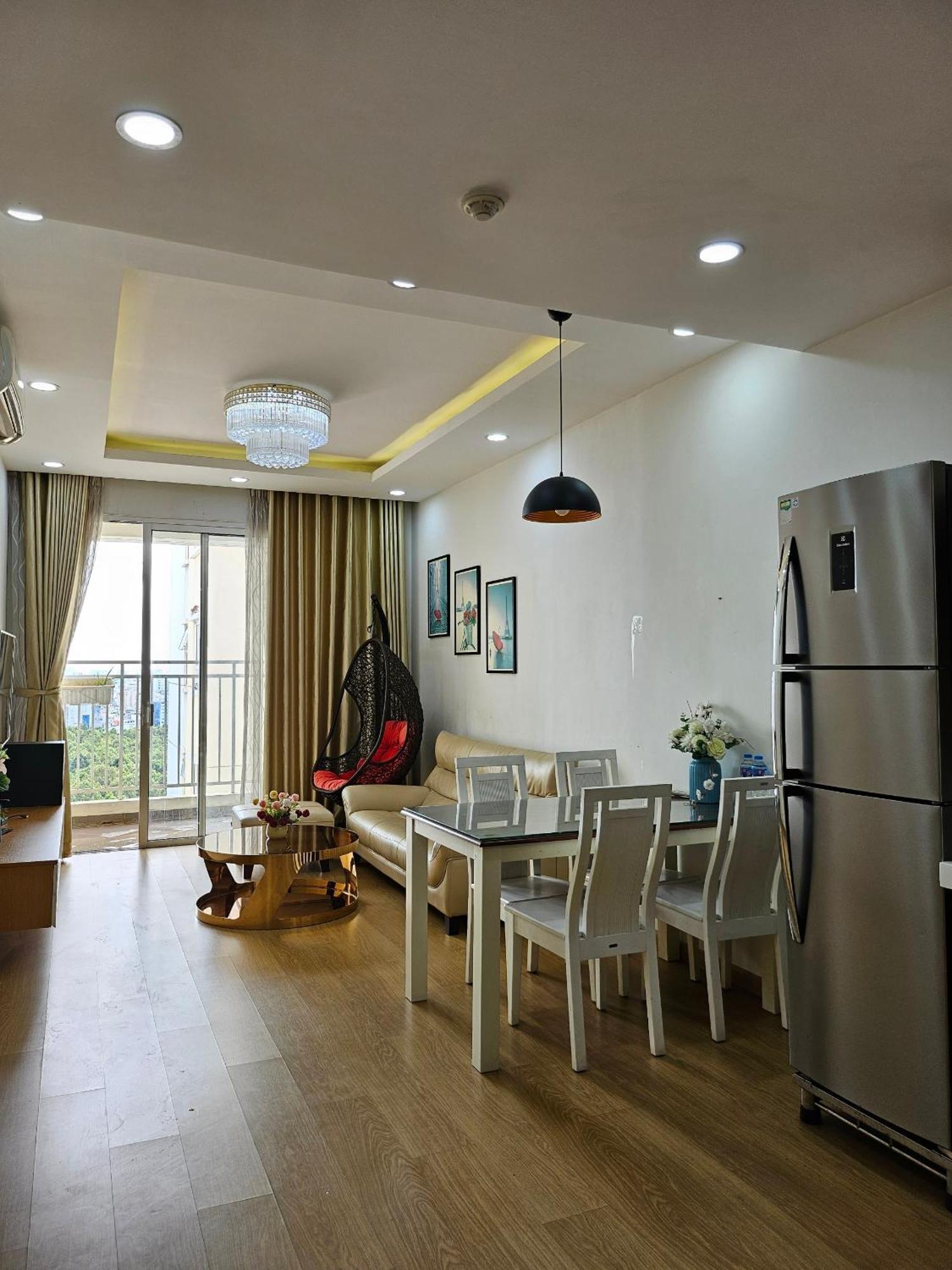 The Botanica Tan Binh Tan Son Nhat Airport 2br * Ho Chi Minh City