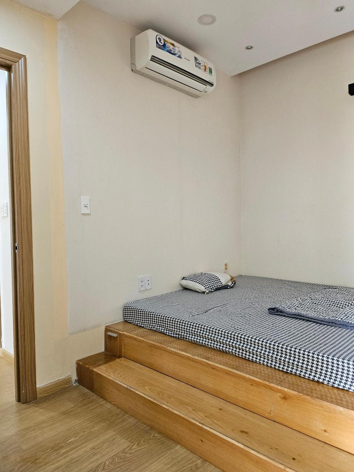 The Botanica Tan Binh Tan Son Nhat Airport 2br *
