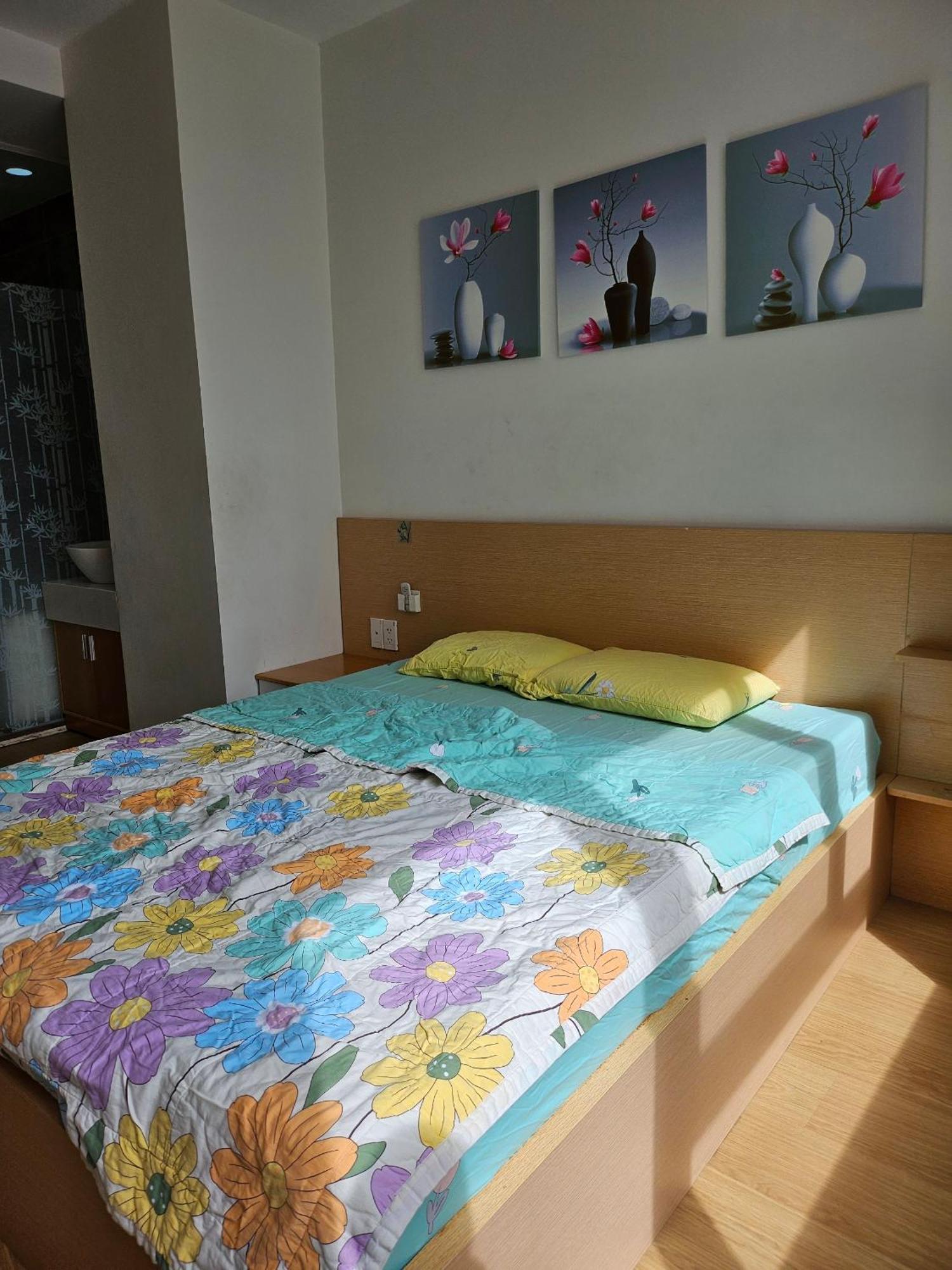 The Botanica Tan Binh Tan Son Nhat Airport 2br Apartment Ho Chi Minh City