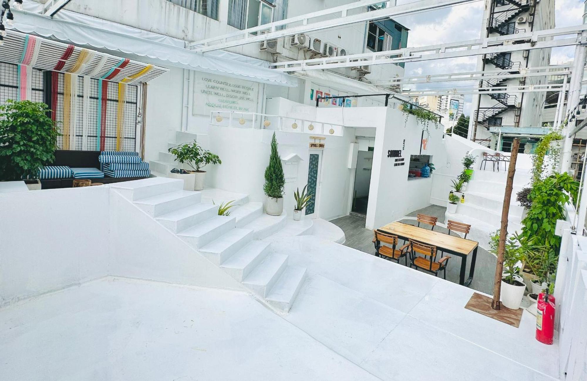 Spacious Penthouse Private Rooftop In D1 Hcmc * Ho Chi Minh City