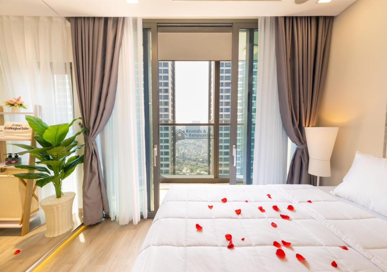 Landmark 81 Luxury Apartments: Iconic Skyscraper Living *