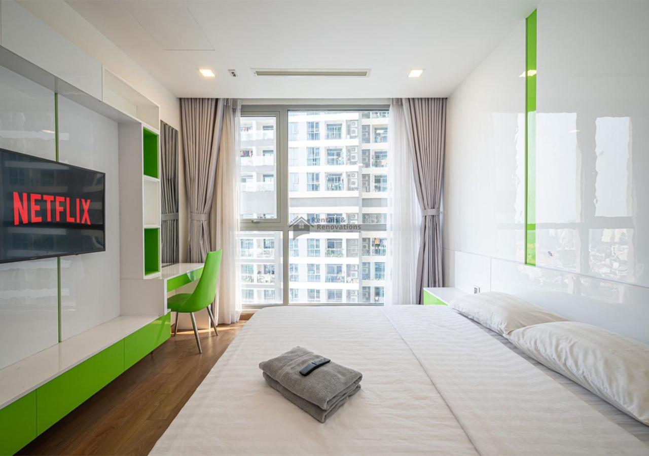 Apartment Landmark 81 Luxury Apartments: Iconic Skyscraper Living Ho Chi Minh City