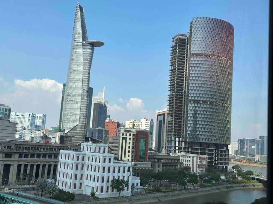 Căn hộ New Saigon Royal Luxury 4pax View