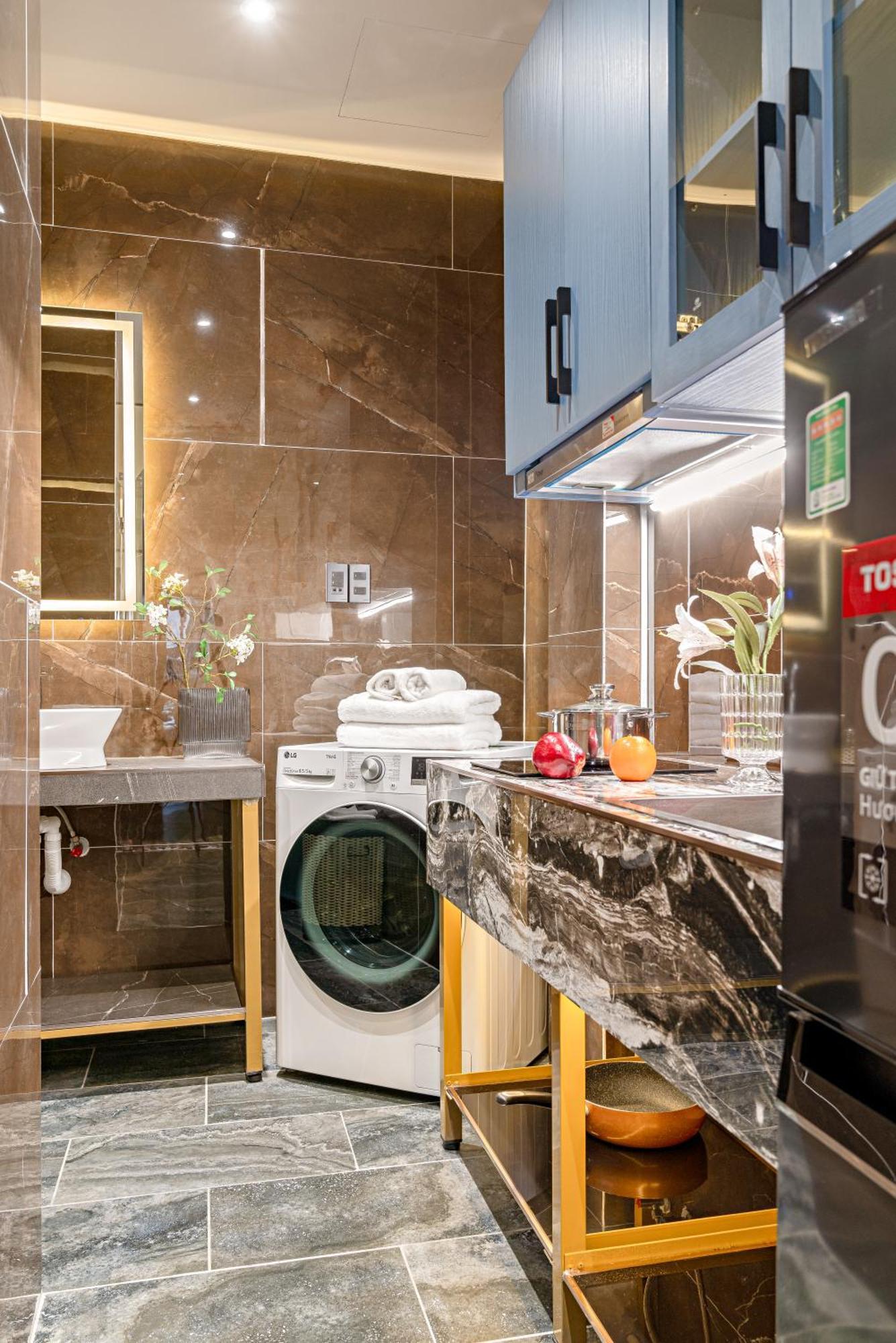 Skycure Serviced Apartment
