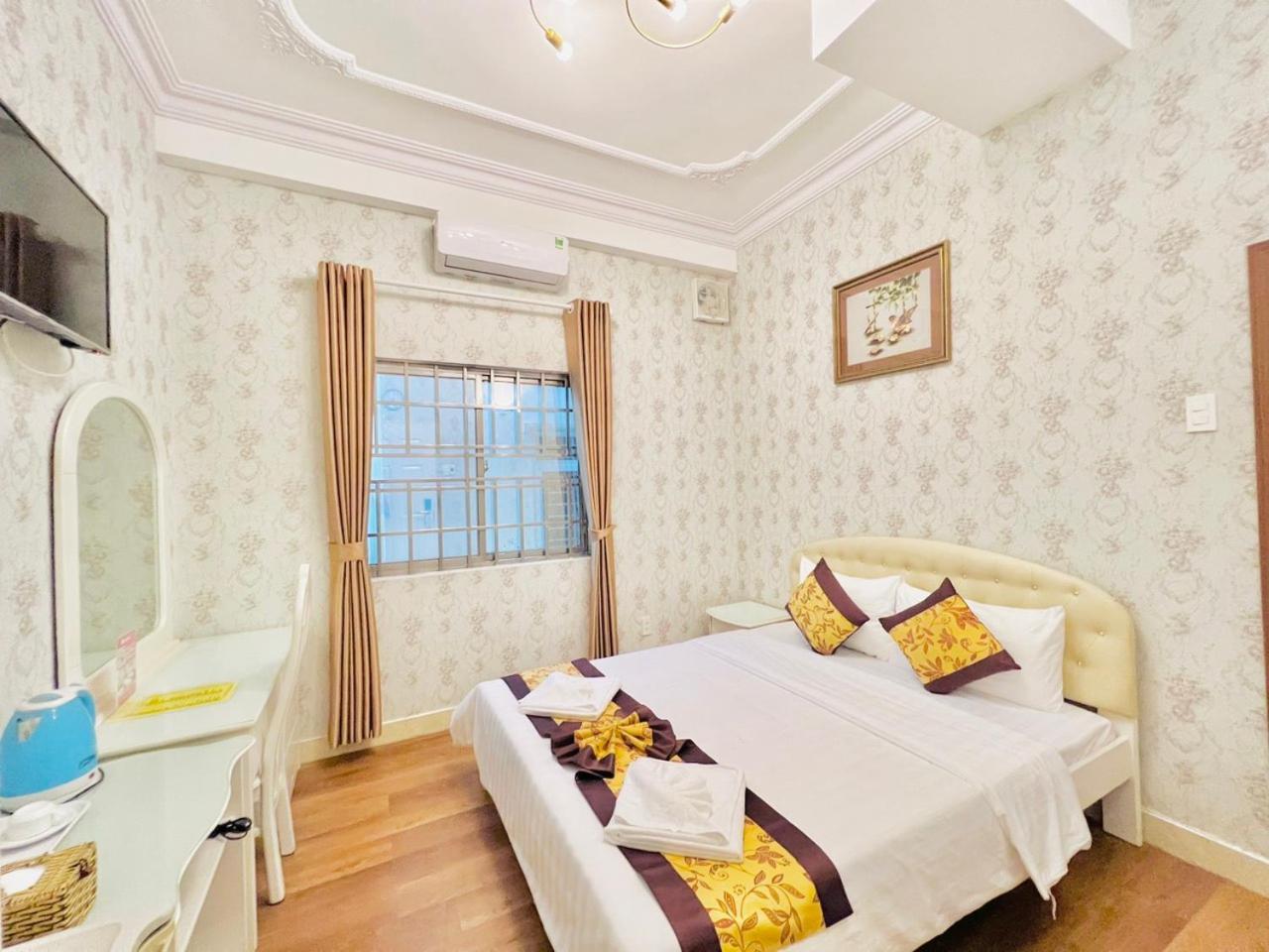 Hotel Truc Huyen 2*