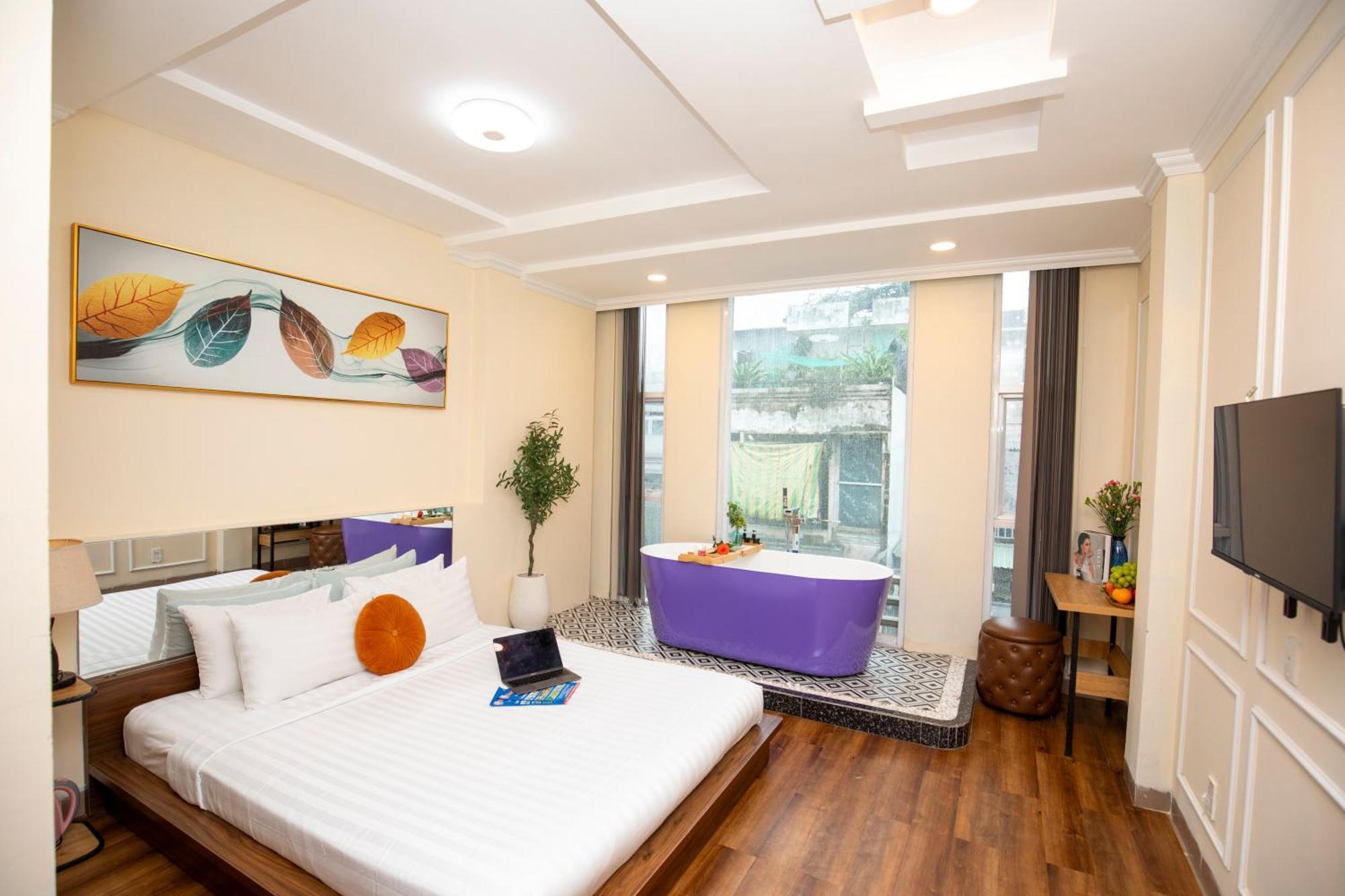 Hotel Quy Hung Hotel Central 3*