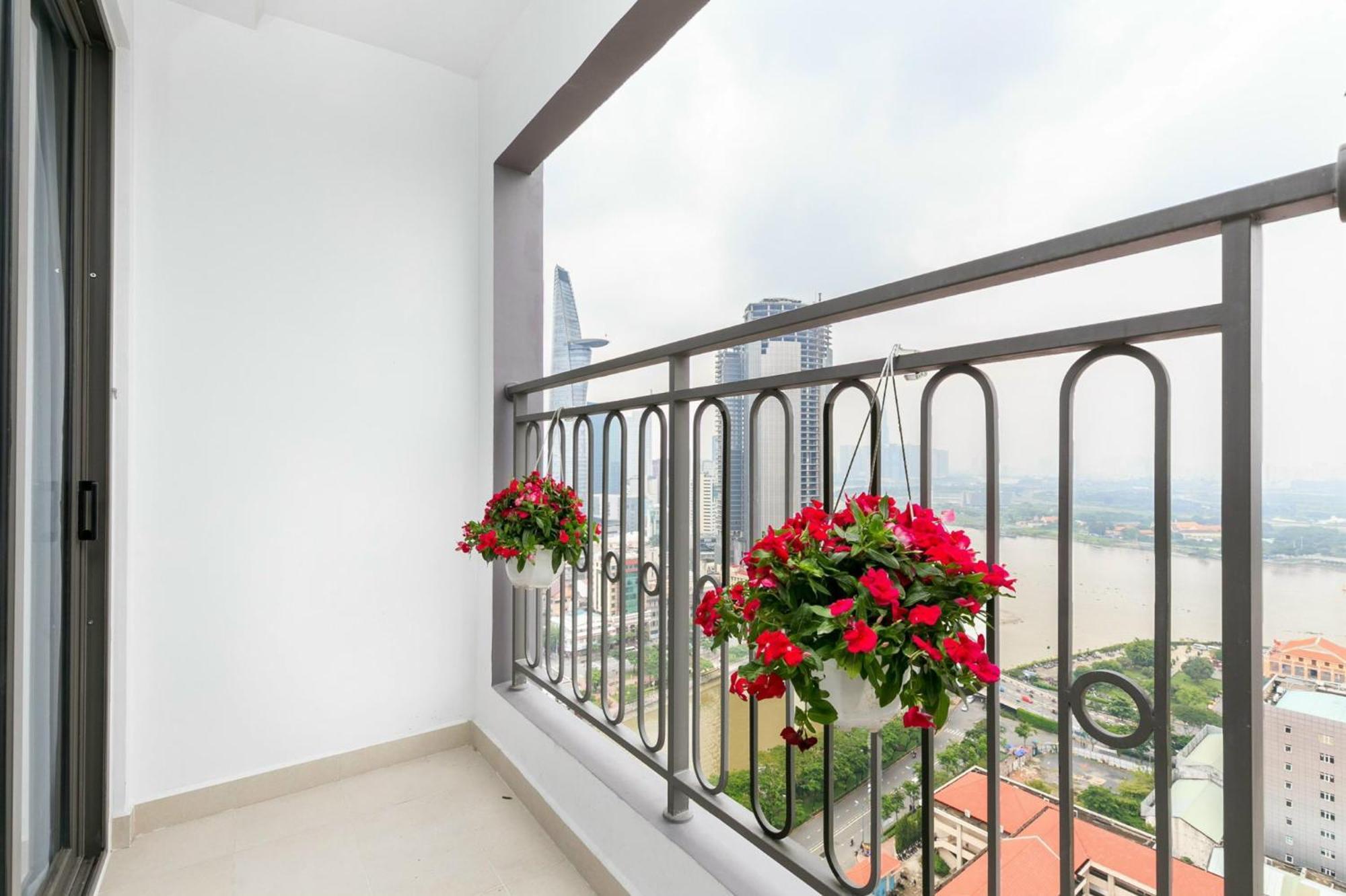 At-home River Gate Near Ben Thanh Market Apartment Ho Chi Minh City