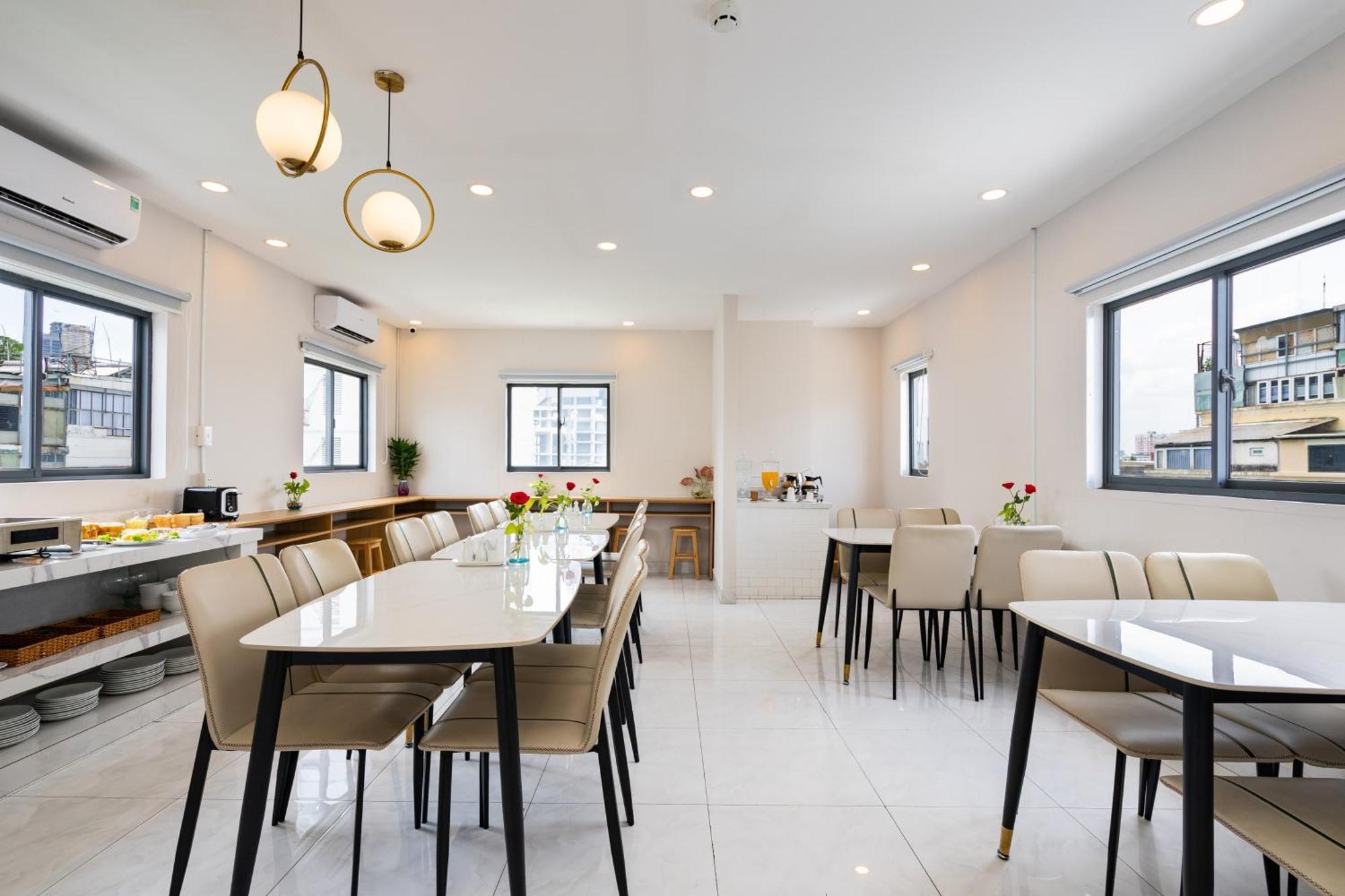 A&A Toronto Hotel Ho Chi Minh City