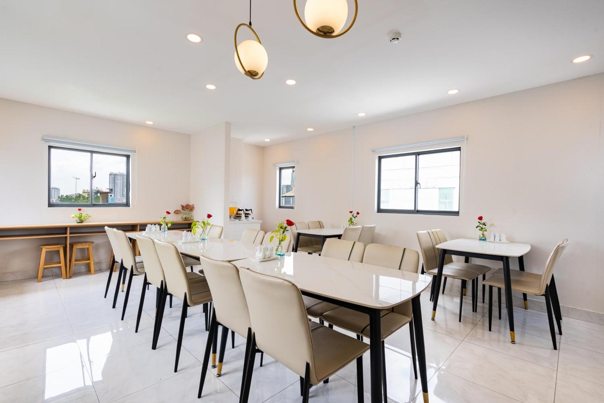A&A Toronto Hotel 2* Ho Chi Minh City