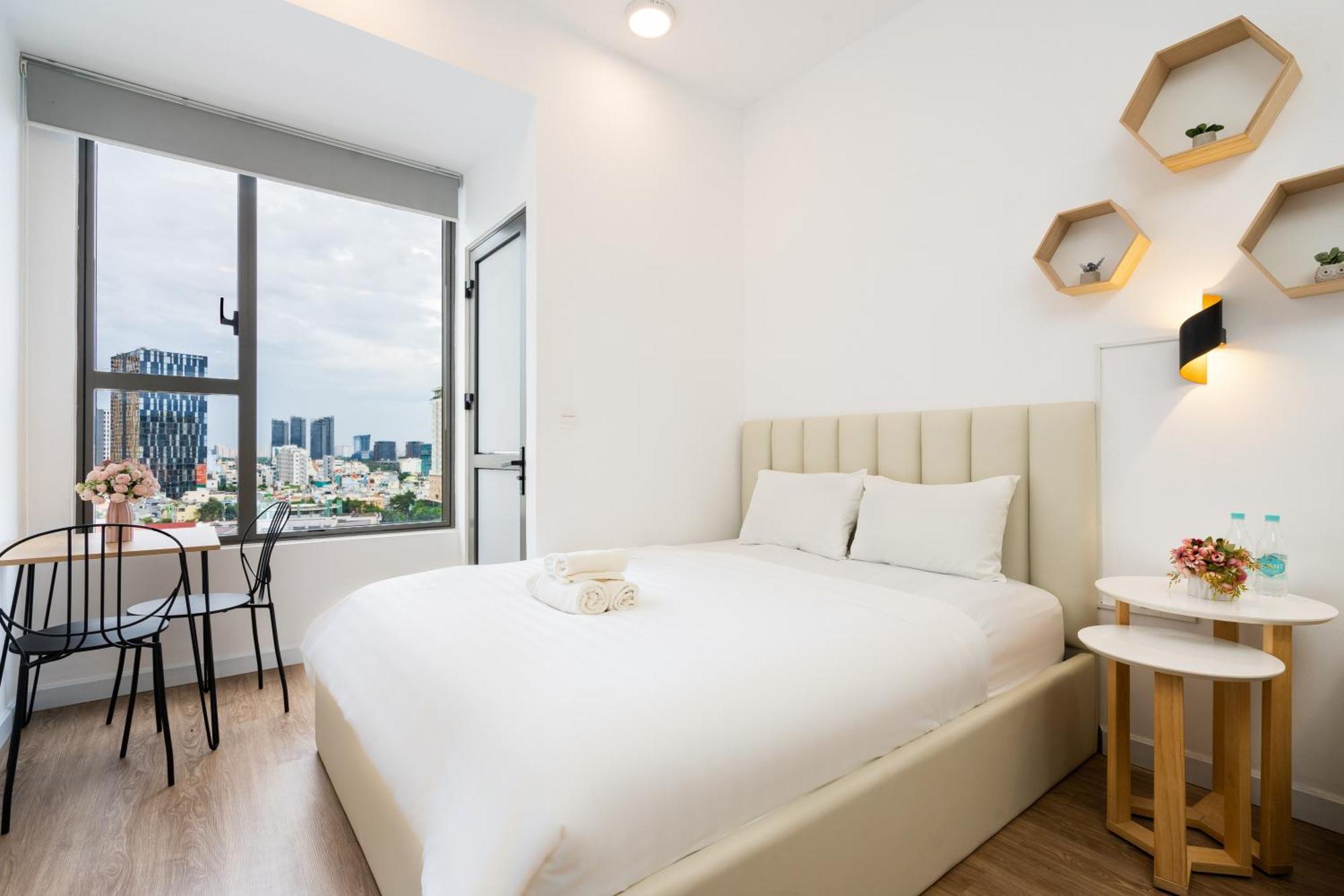 Mayla Saigon Downtown Apartment *
