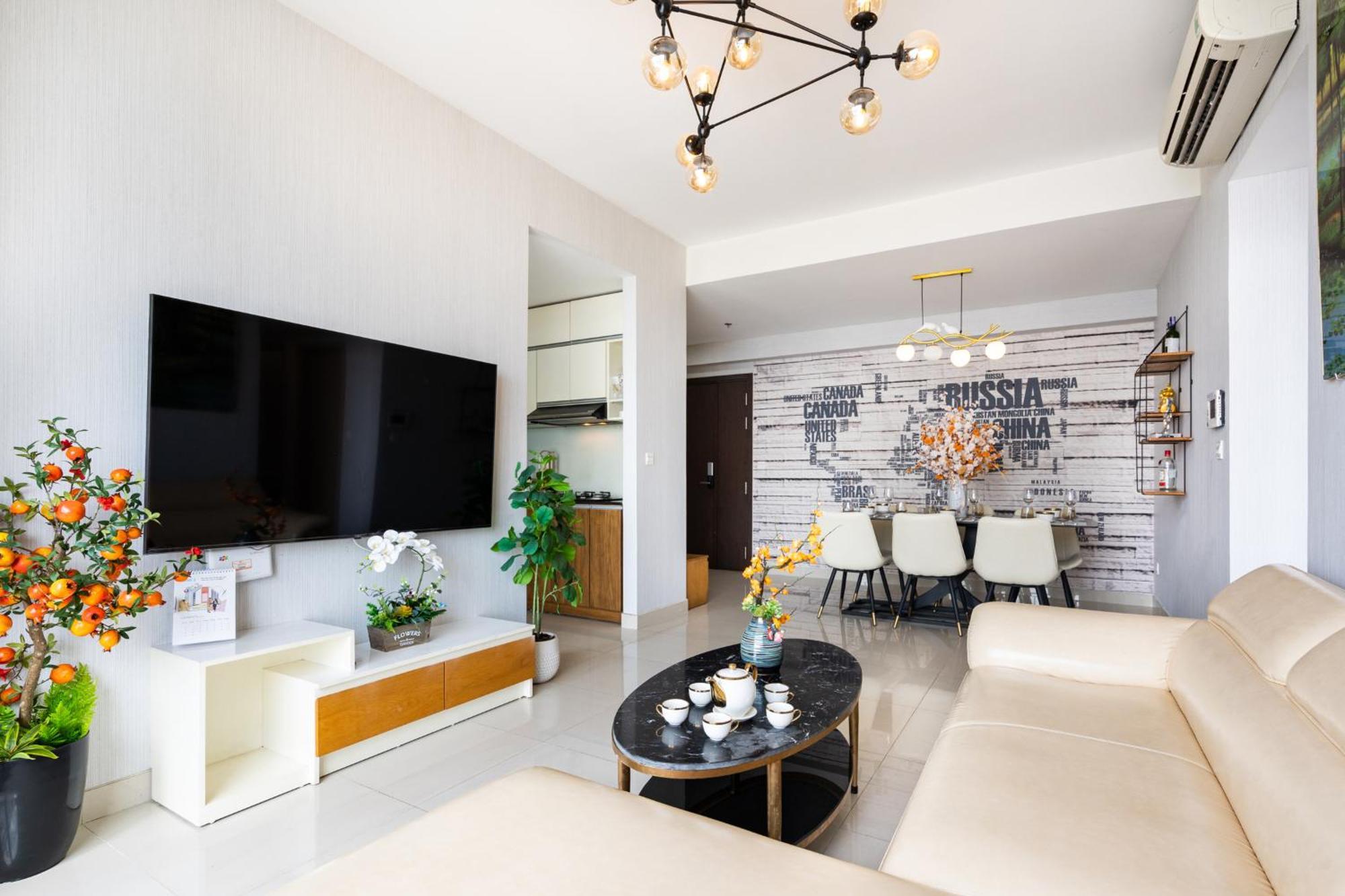 Jessie Free Pool Apartment