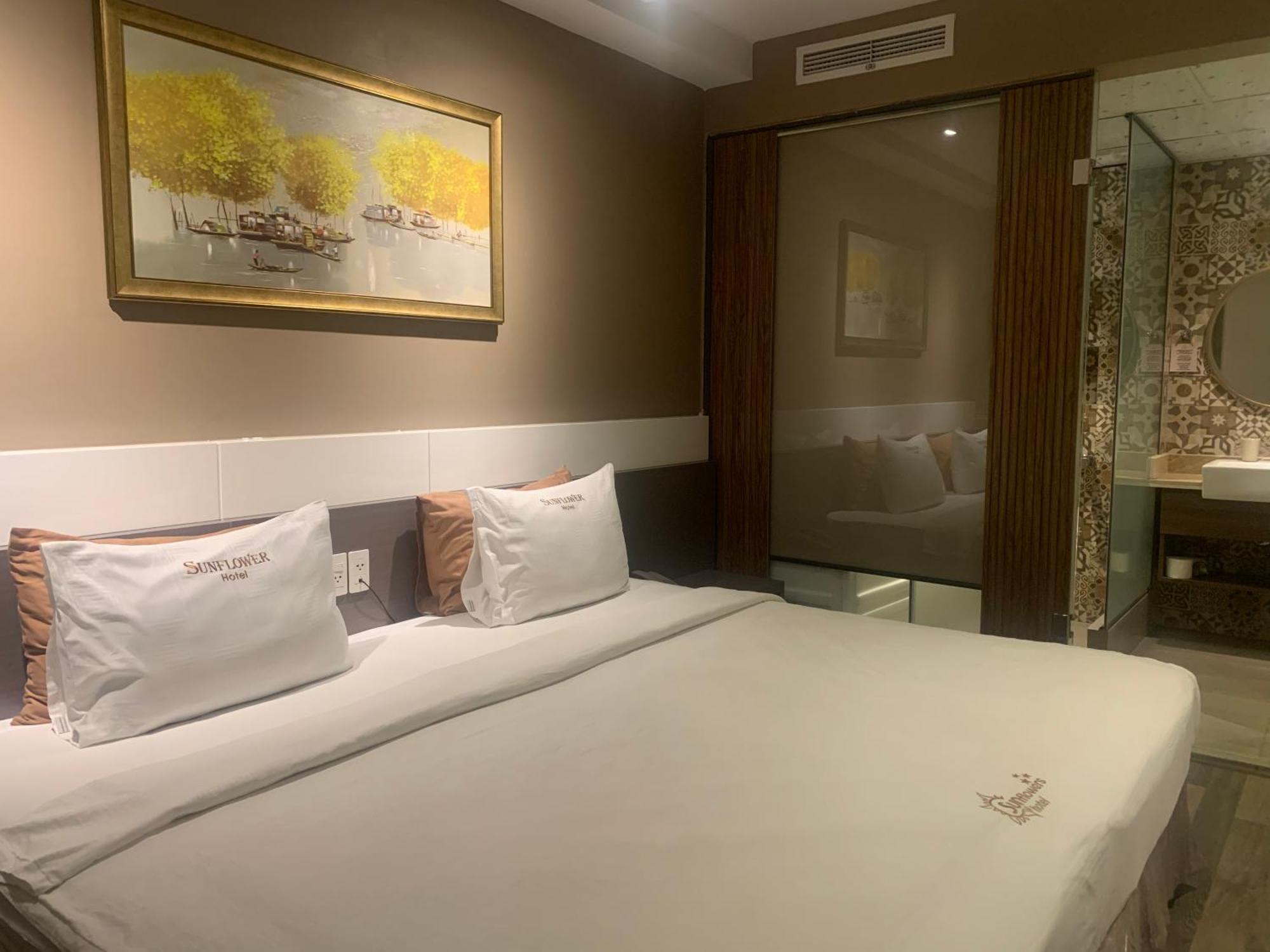 Hotel Sunflower Luxury