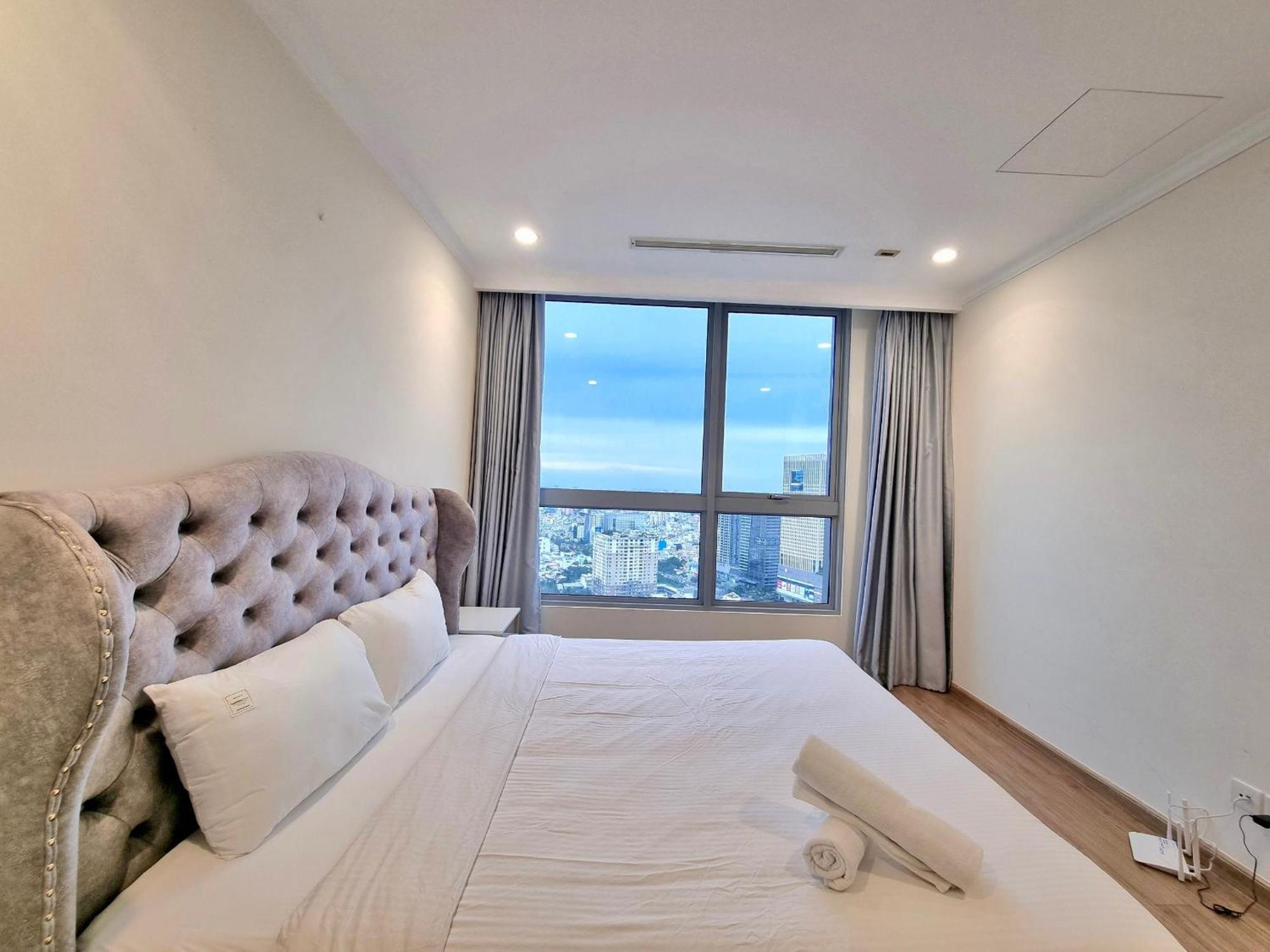 Apartment Happy Homes - Vinhomes Park *