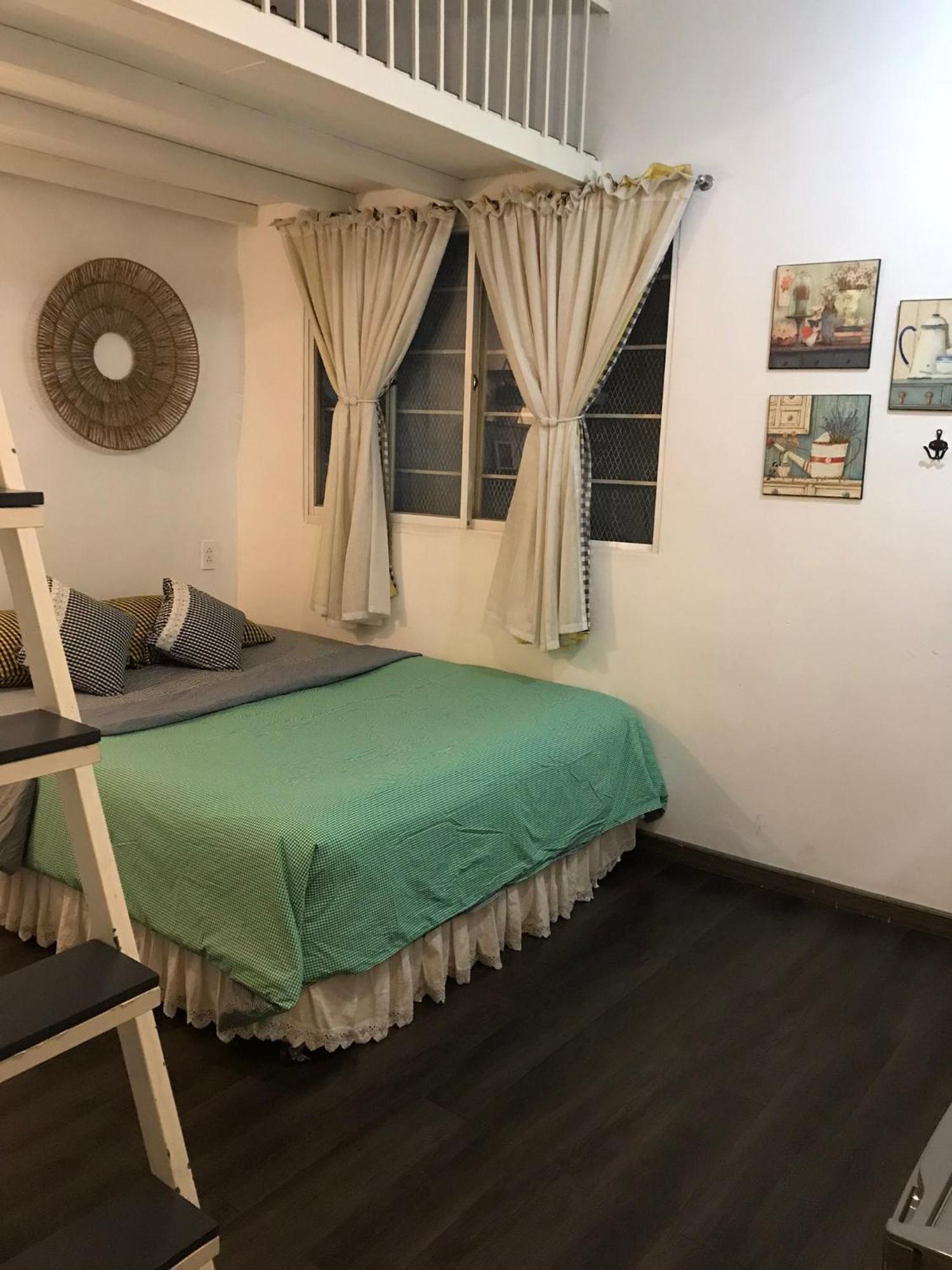 Lily Bed & Breakfast