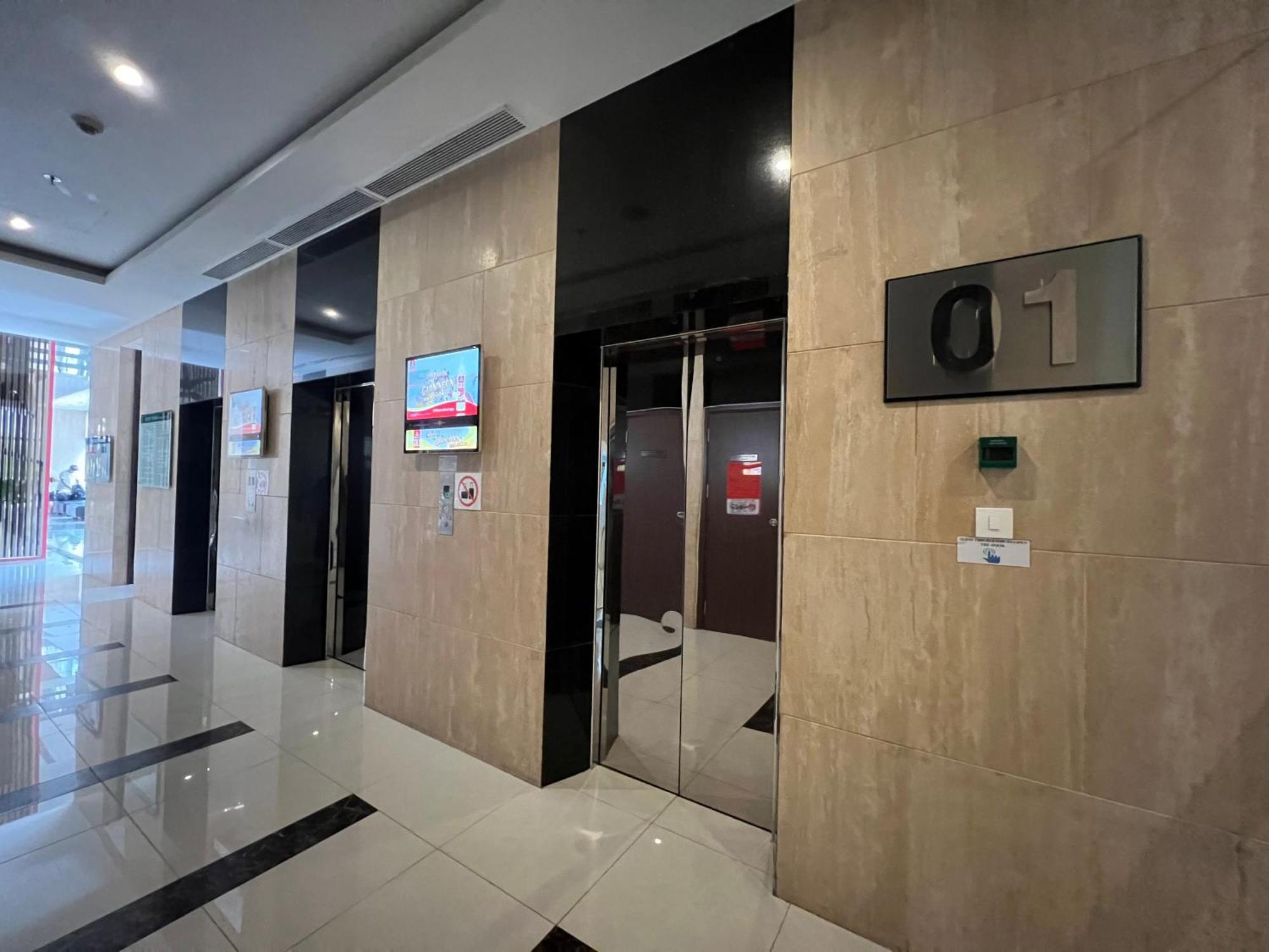Icon 56 Building X 8pax, Saigon, Nr District 1, Quan 4, Thanh Pho Ho Chi Minh, Vietnam Apartment Ho Chi Minh City