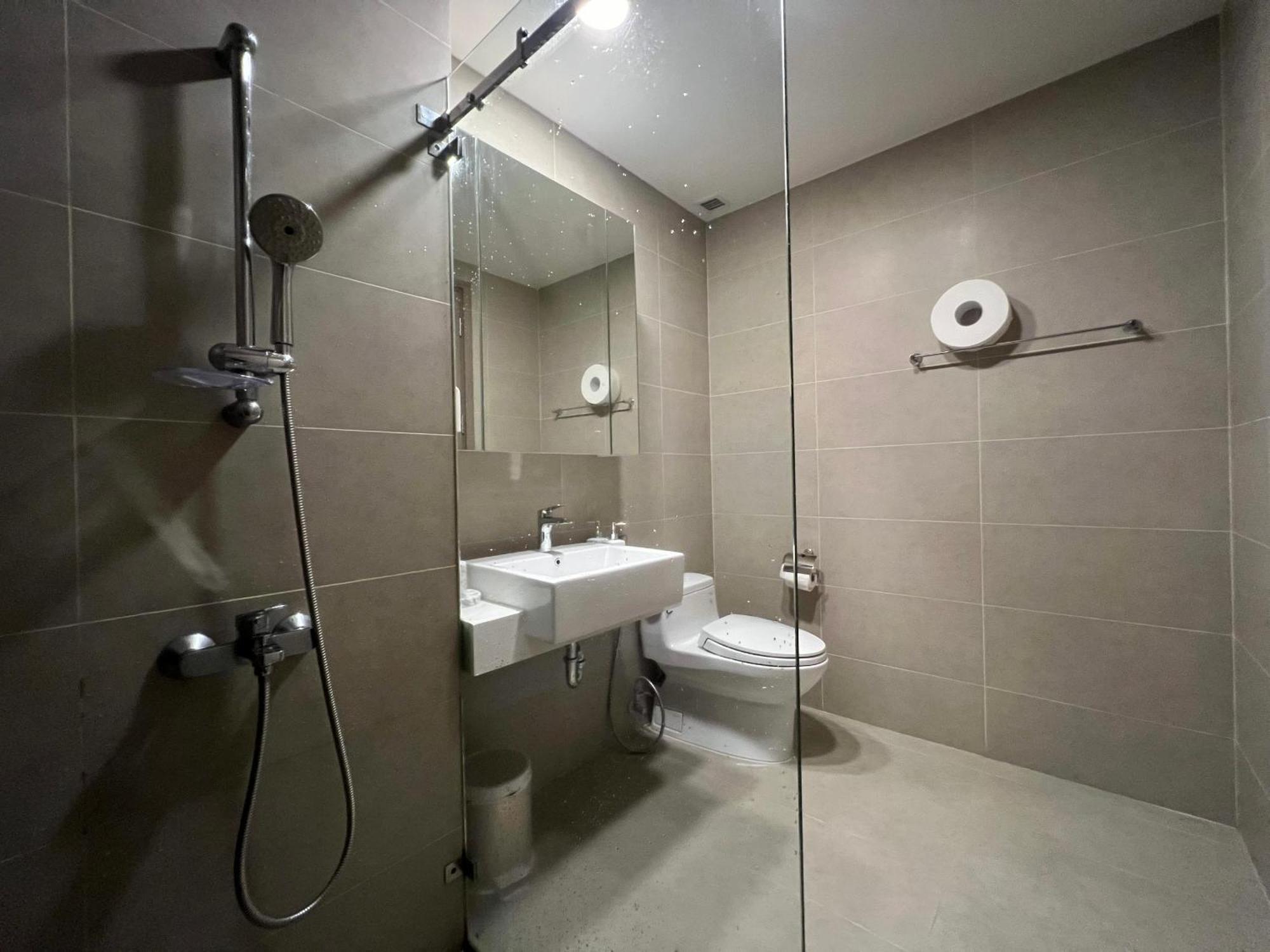 Icon 56 Building X 8pax, Saigon, Nr District 1, Quan 4, Thanh Pho Ho Chi Minh, Vietnam Apartment Ho Chi Minh City