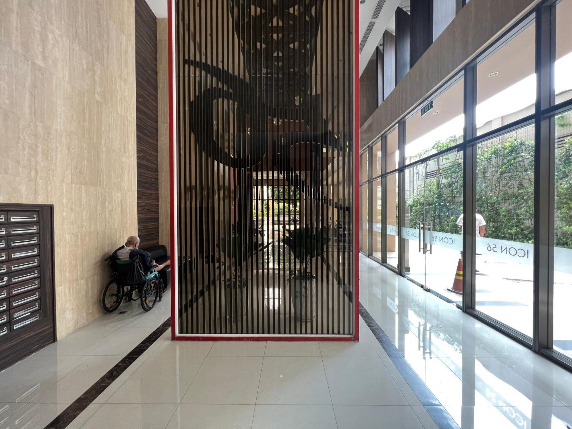 Icon 56 Building X 8pax, Saigon, Nr District 1, Quan 4, Thanh Pho Ho Chi Minh, Vietnam Apartment *