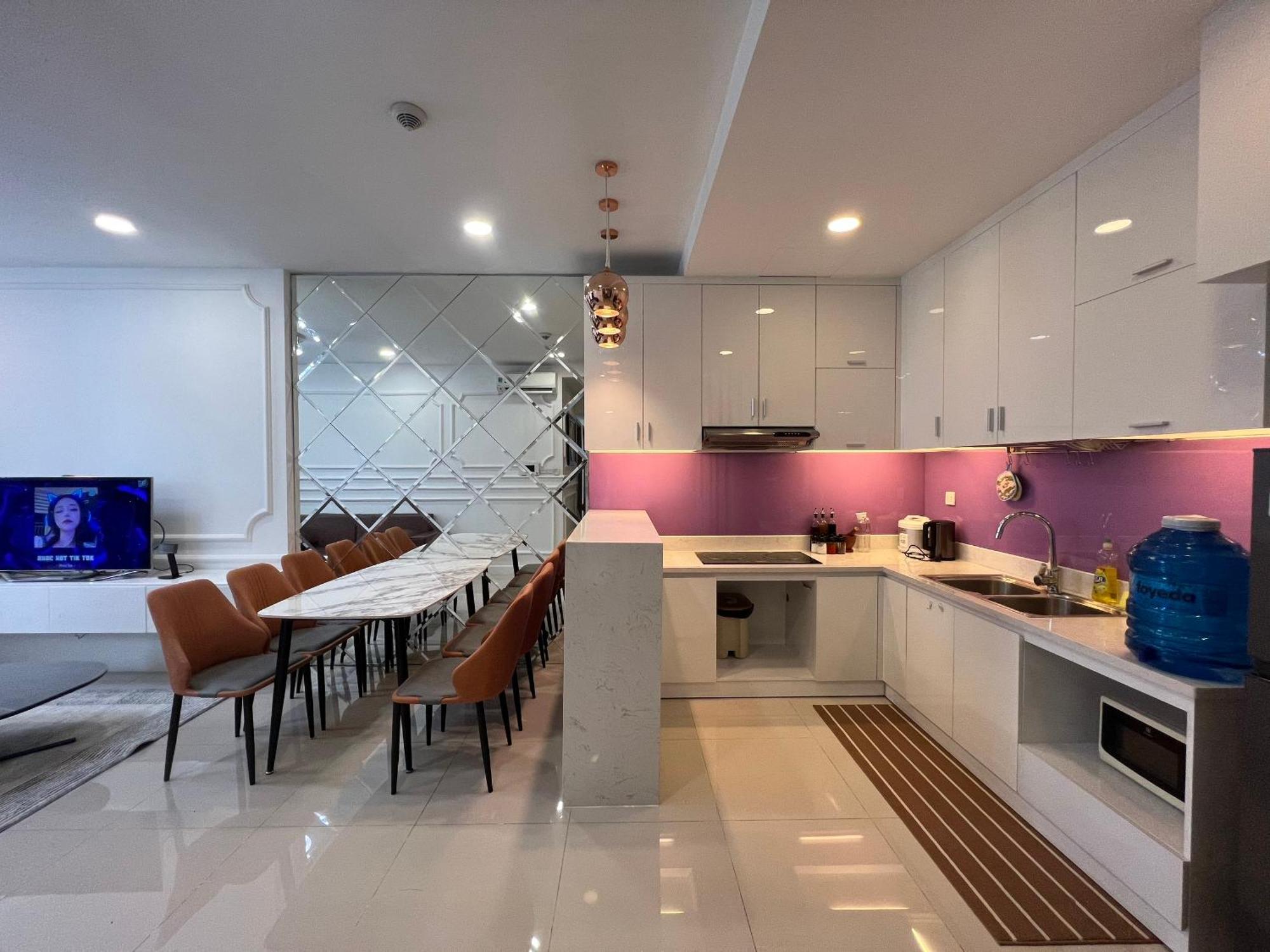 Apartment Icon 56 Building X 8pax, Saigon, Nr District 1, Quan 4, Thanh Pho Ho Chi Minh, Vietnam