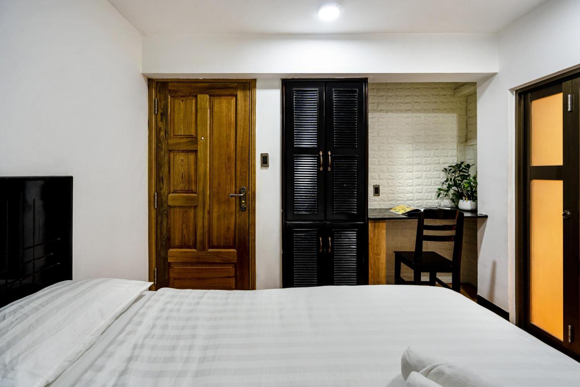 Lotus Laverne Hotel Ho Chi Minh City