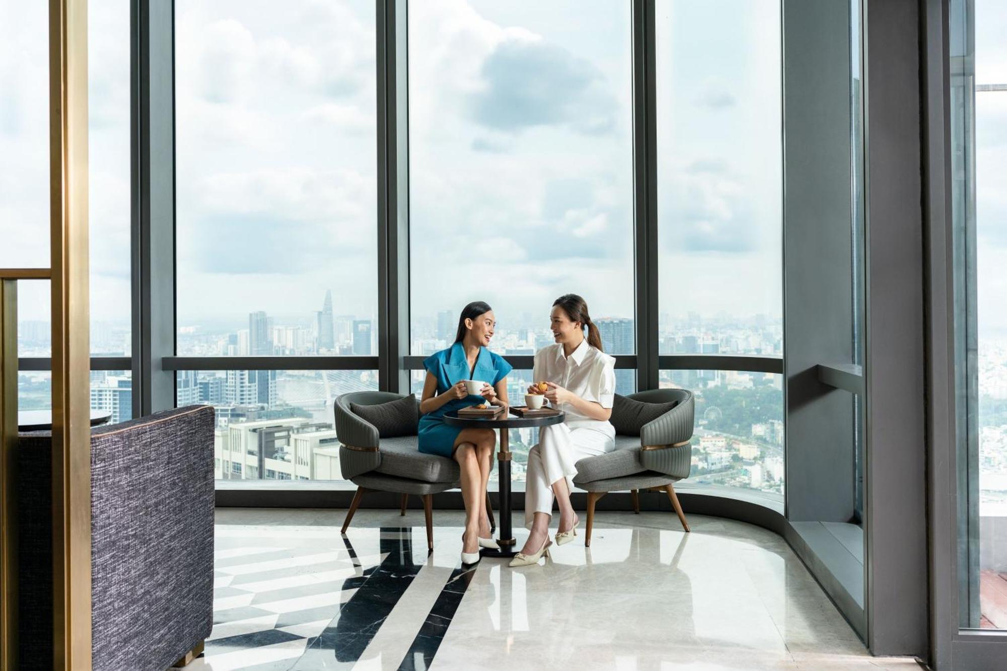 Vinpearl Landmark 81, Autograph Collection