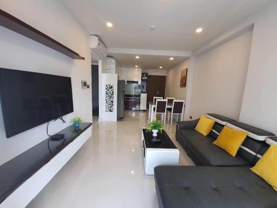 Apartment Saigon Royal Beautiful Central Location