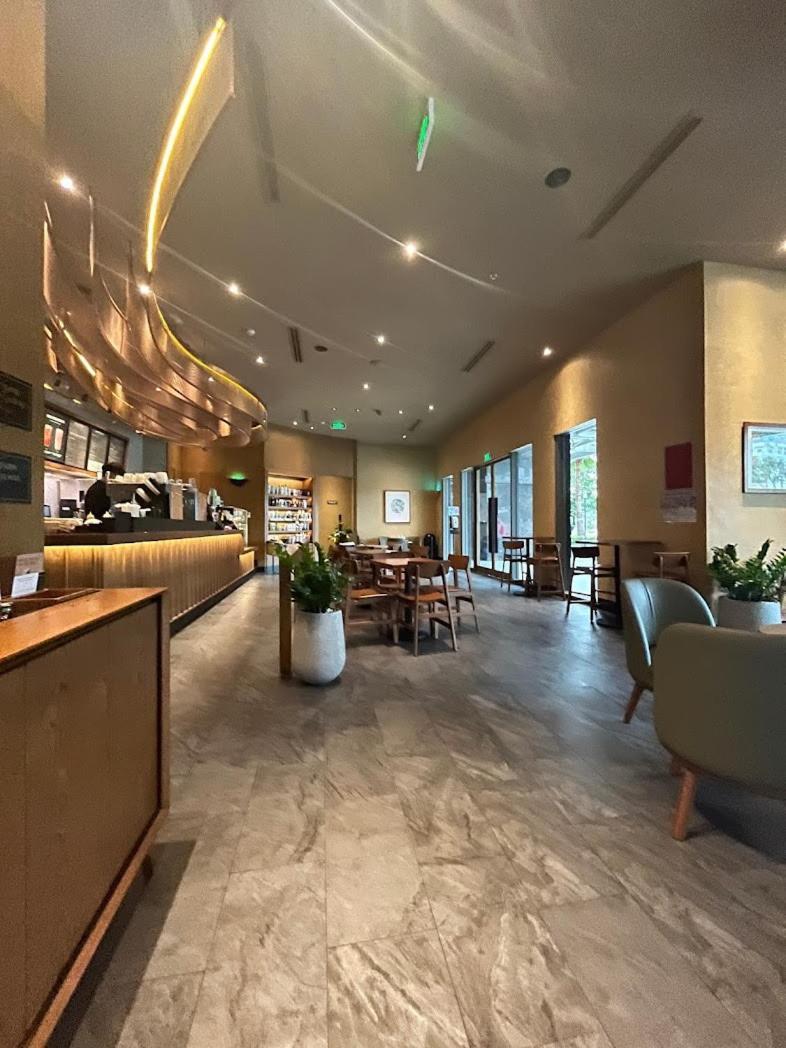 Apartment Saigon Royal Beautiful Central Location *