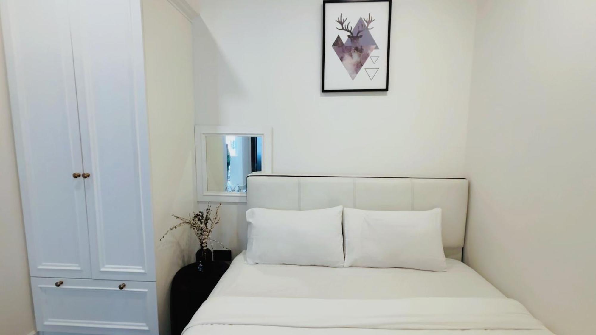 Saigon Royal Beautiful Central Location *