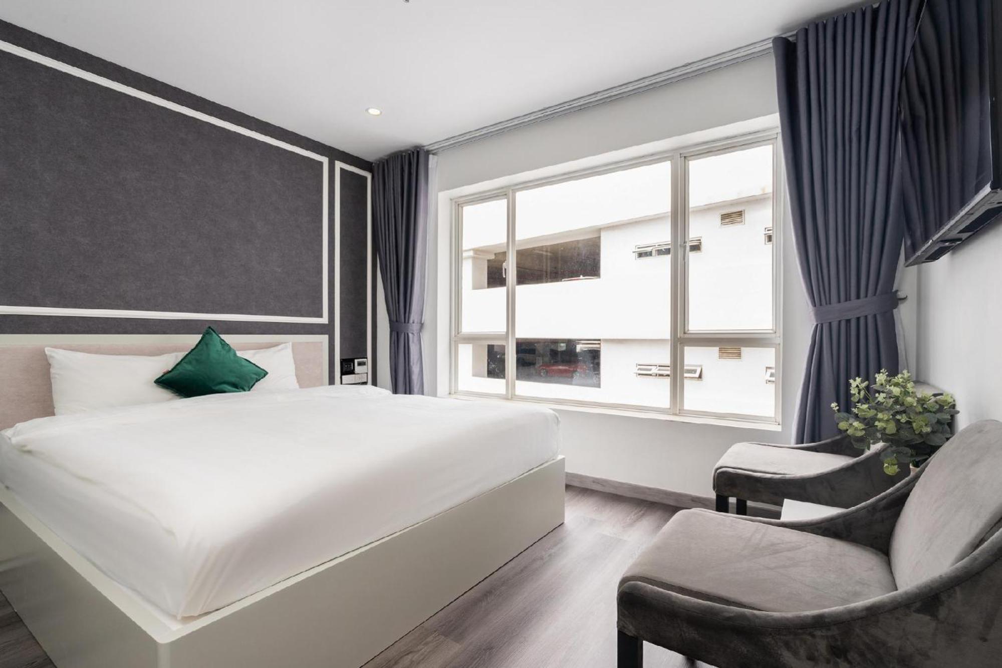 Hotel The Arrivals 4*