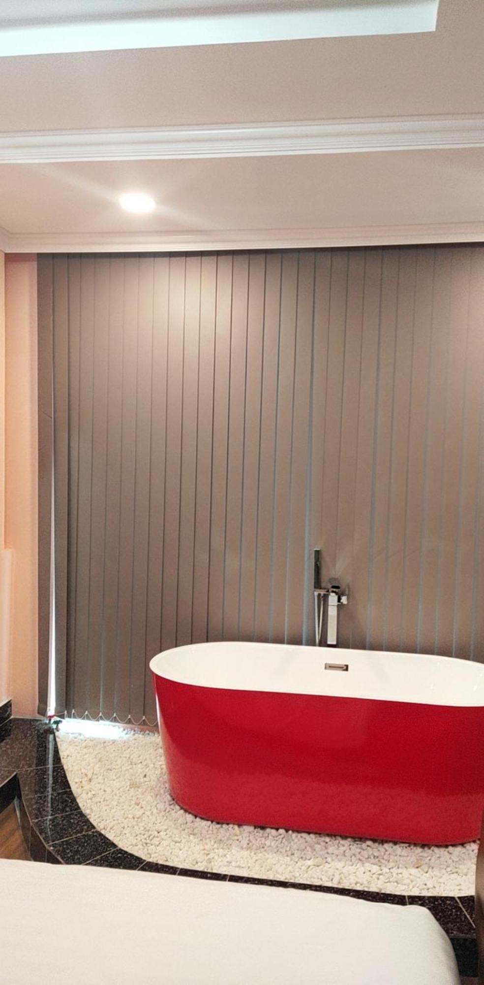 Quy Hung Hotel Central 3* Ho Chi Minh City