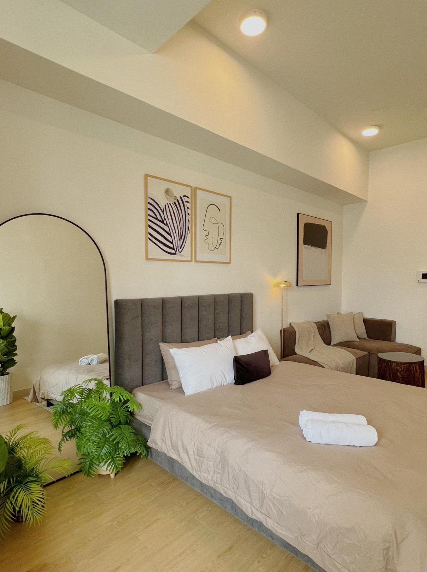 Dfour Saigon - Rivergate *