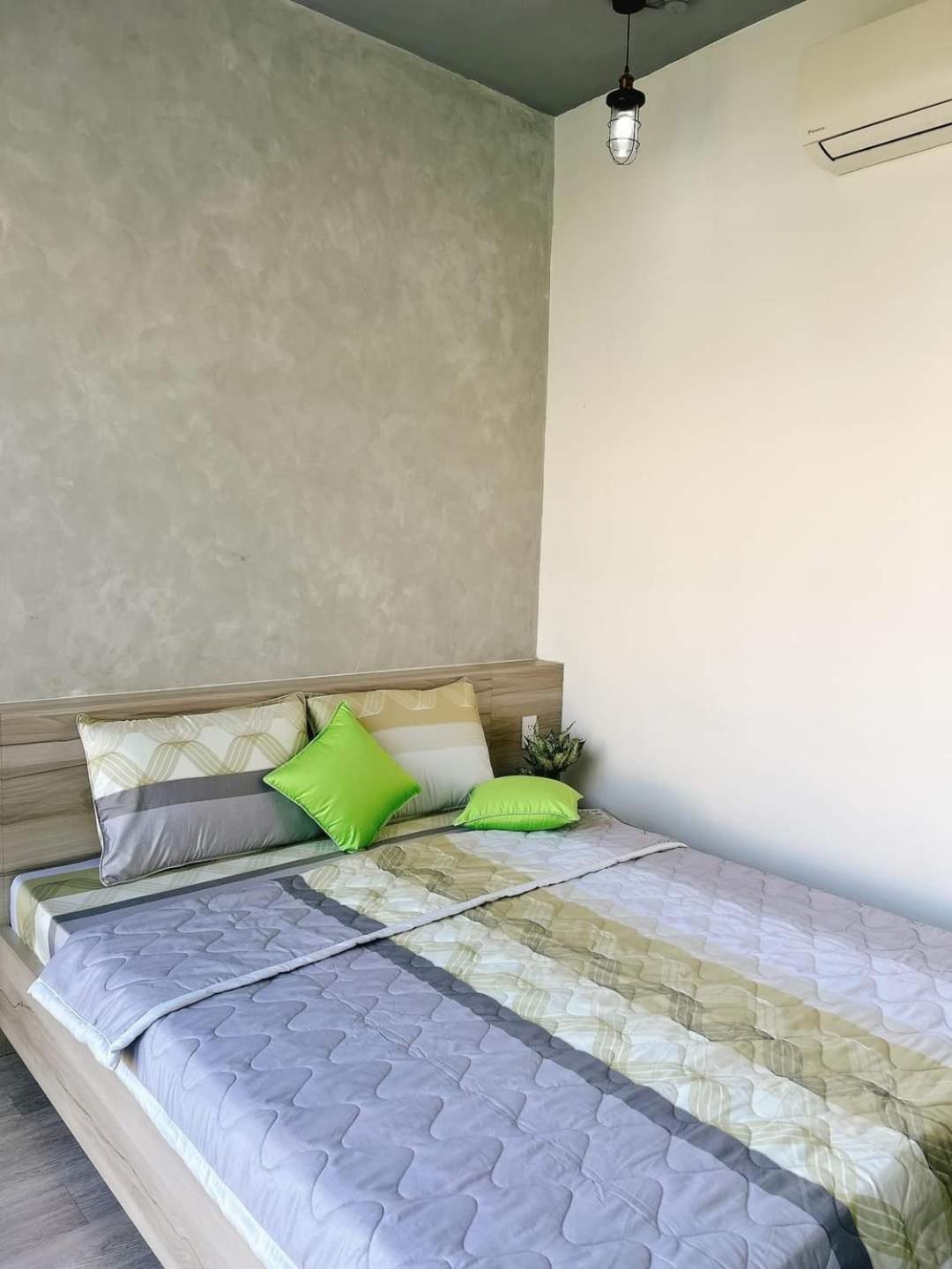 Apartment Ho 2 Phong Ngu Tai Phu Nhuan *