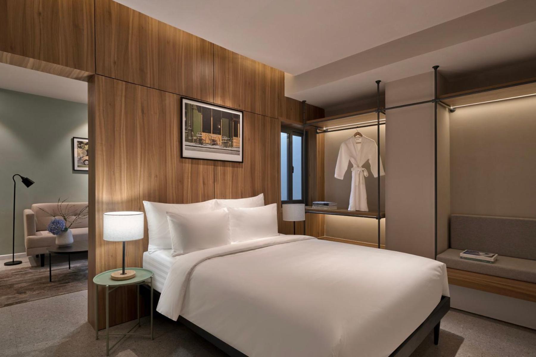Hotel M Village Ly Tu Trong 3*