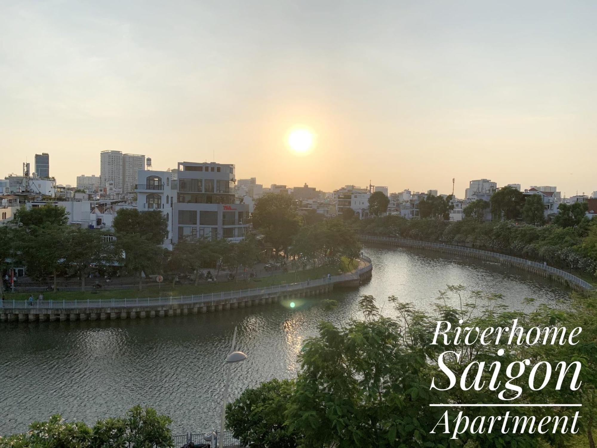 Apartment Riverhome Saigon *