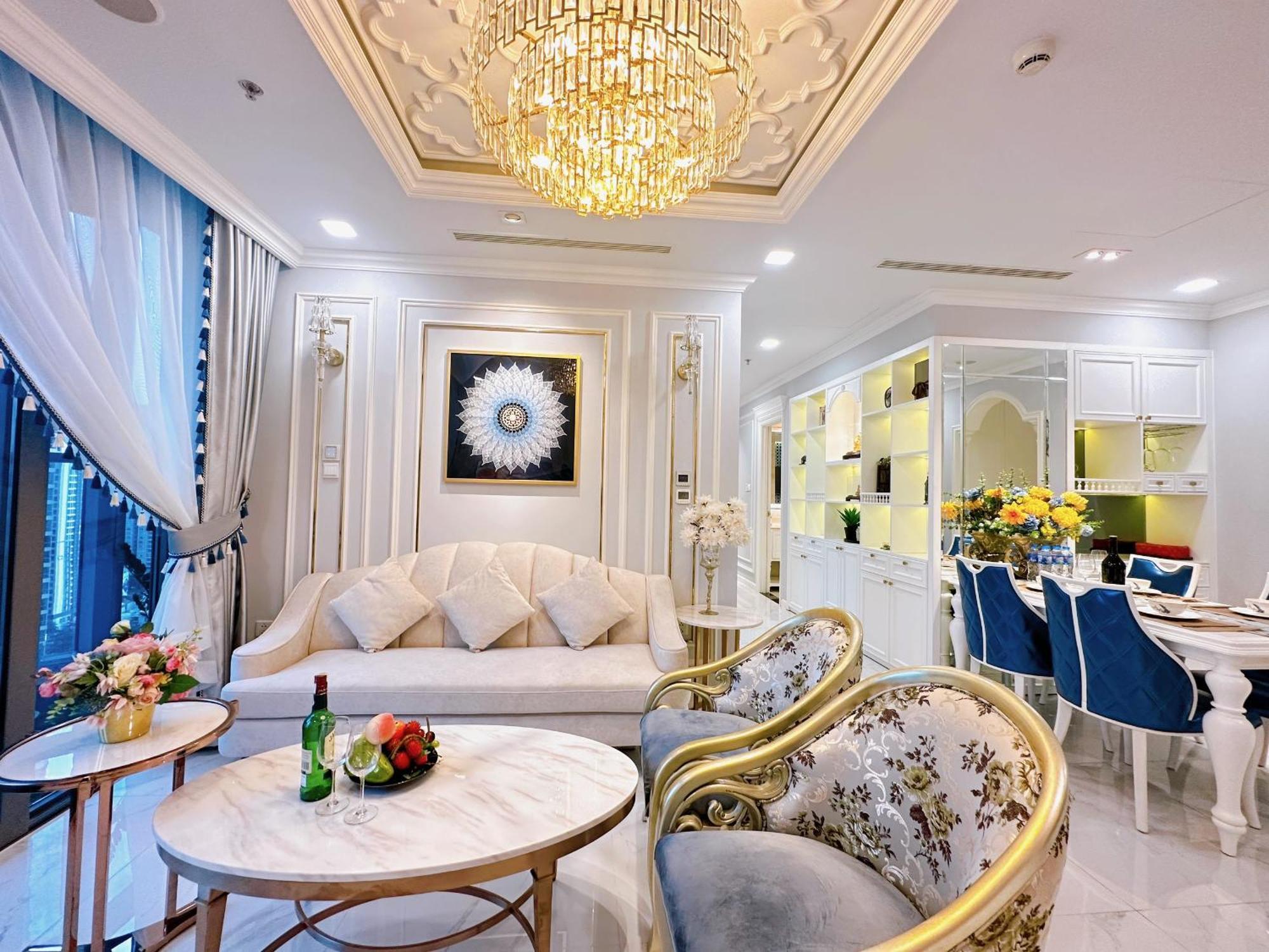 Landmark 81 Luxury & The Vinhomes Central Park - The Buildings Surrounding Landmark 81 Ho Chi Minh City