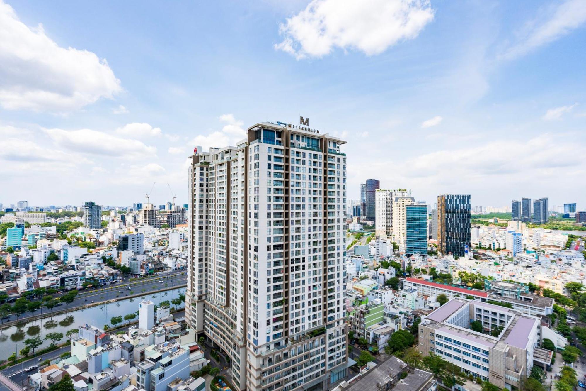 Apartment Lyn's Home-river Gate- Pool- Gym-pick Up Ho Chi Minh City