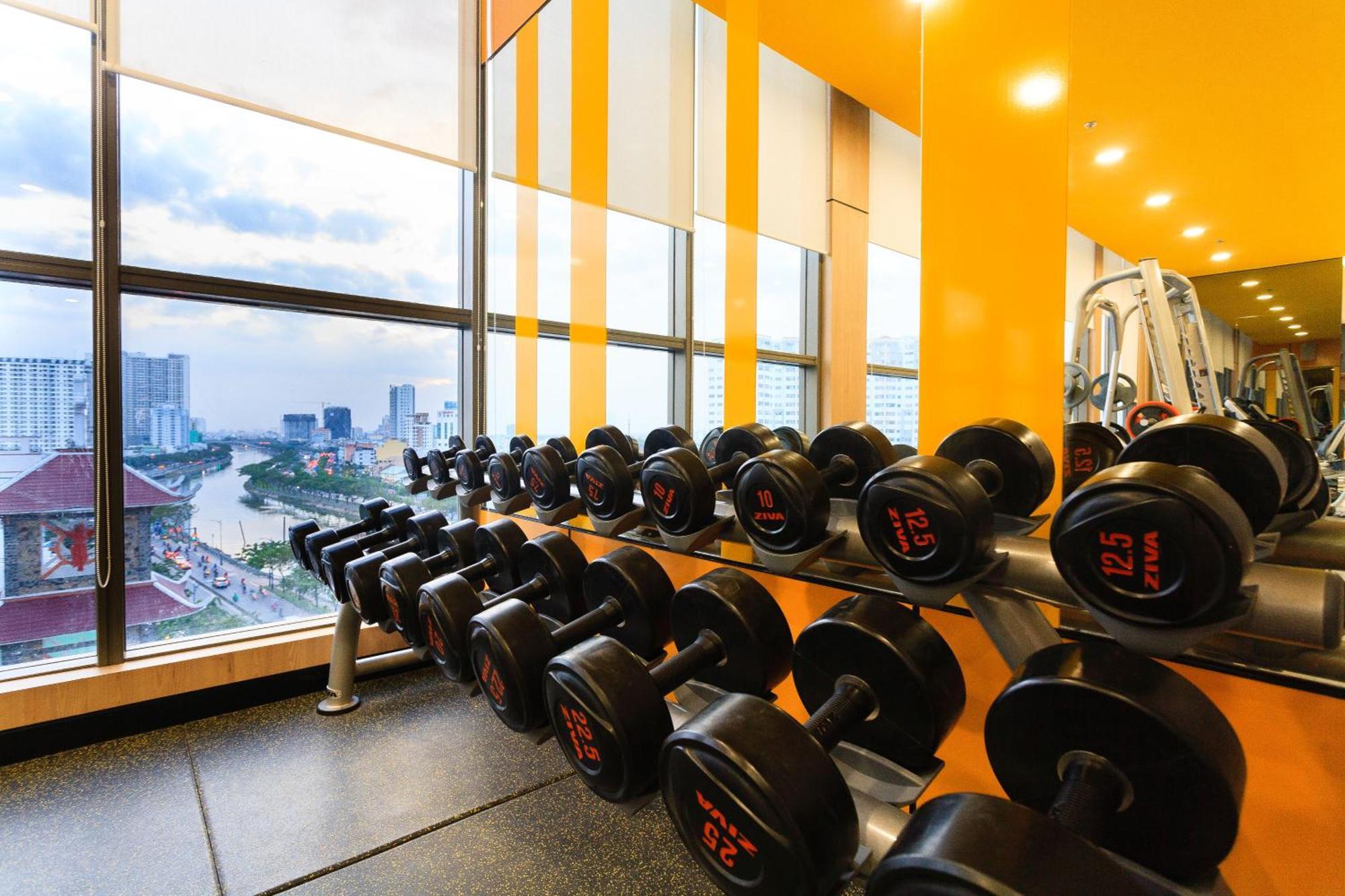 Lyn's Home-river Gate- Pool- Gym-pick Up * Ho Chi Minh City
