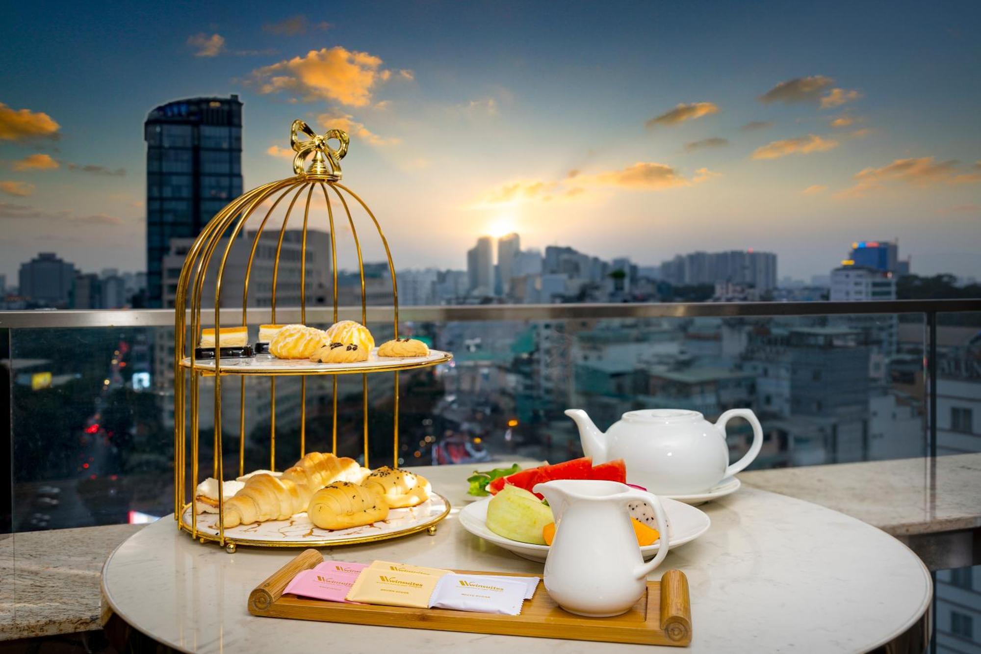 Winsuites Saigon 4*