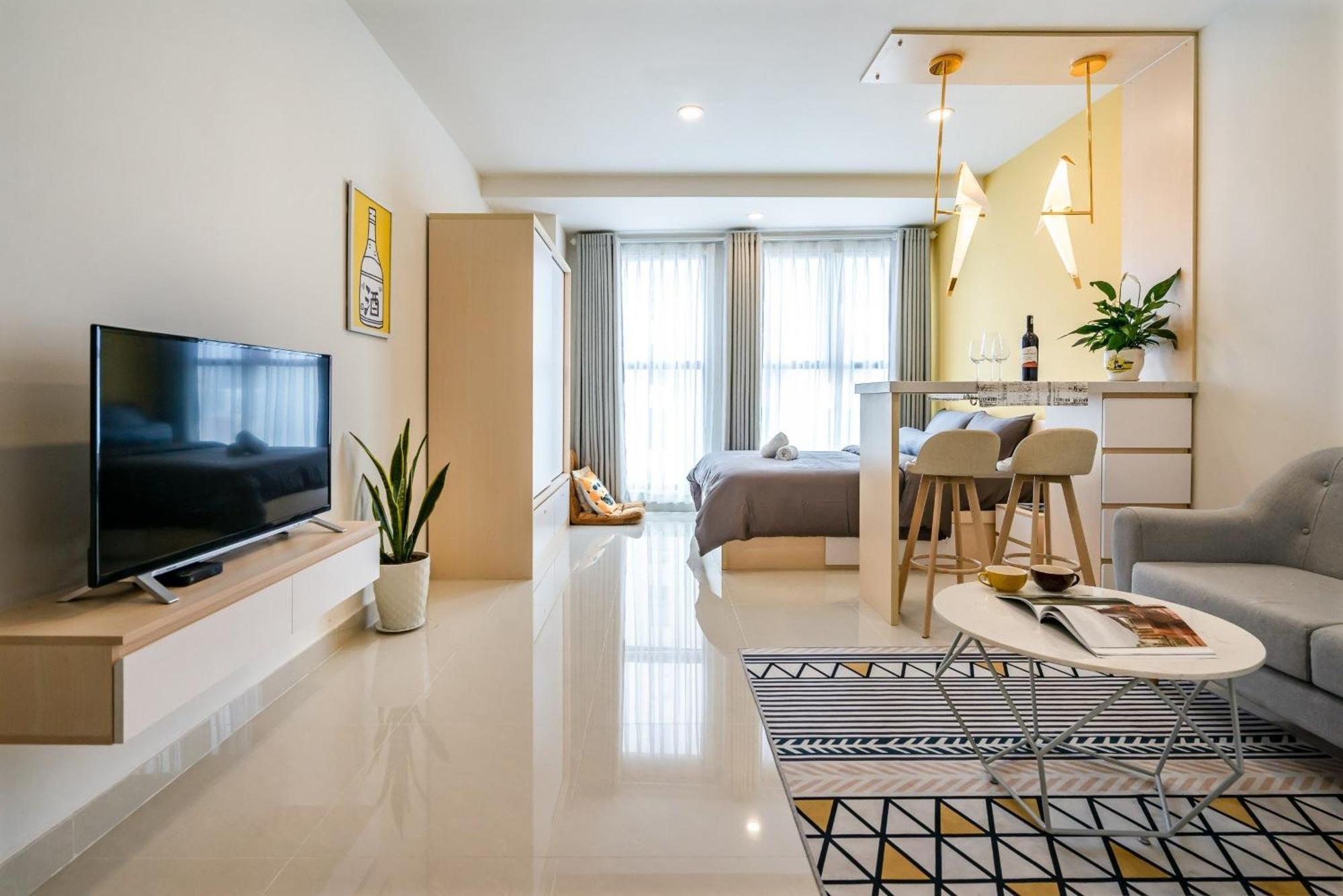 Ann's Apartment