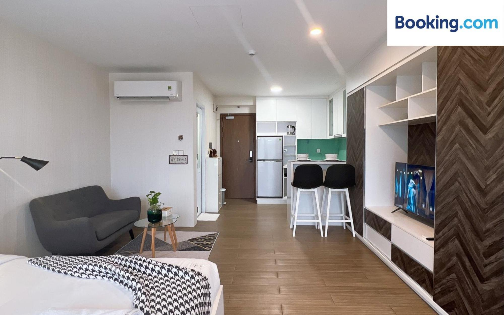Blissful - Masteri Millennium - Free Infinity Pool Apartment Ho Chi Minh City