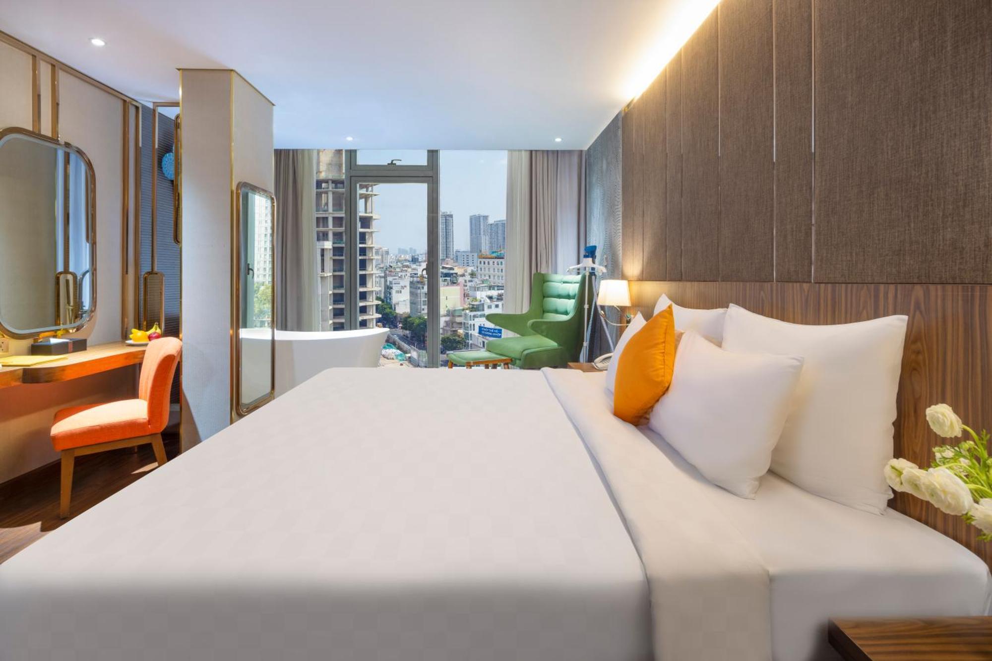 Winsuites Saigon 4* Ho Chi Minh City