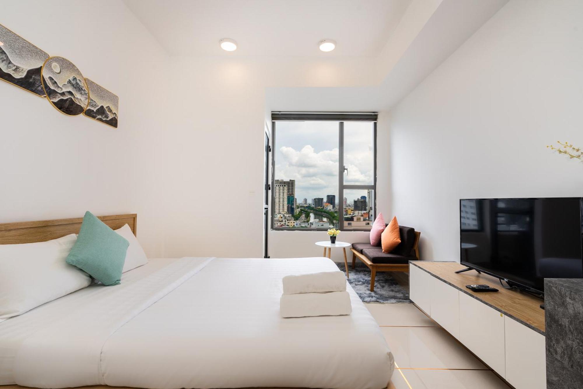 Kandy In Rivergate Luxury - Near Ben Thanh Market Apartment *