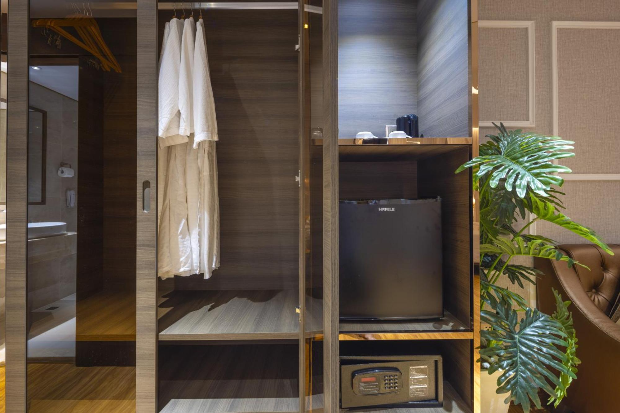 Winsuites Saigon Ho Chi Minh City