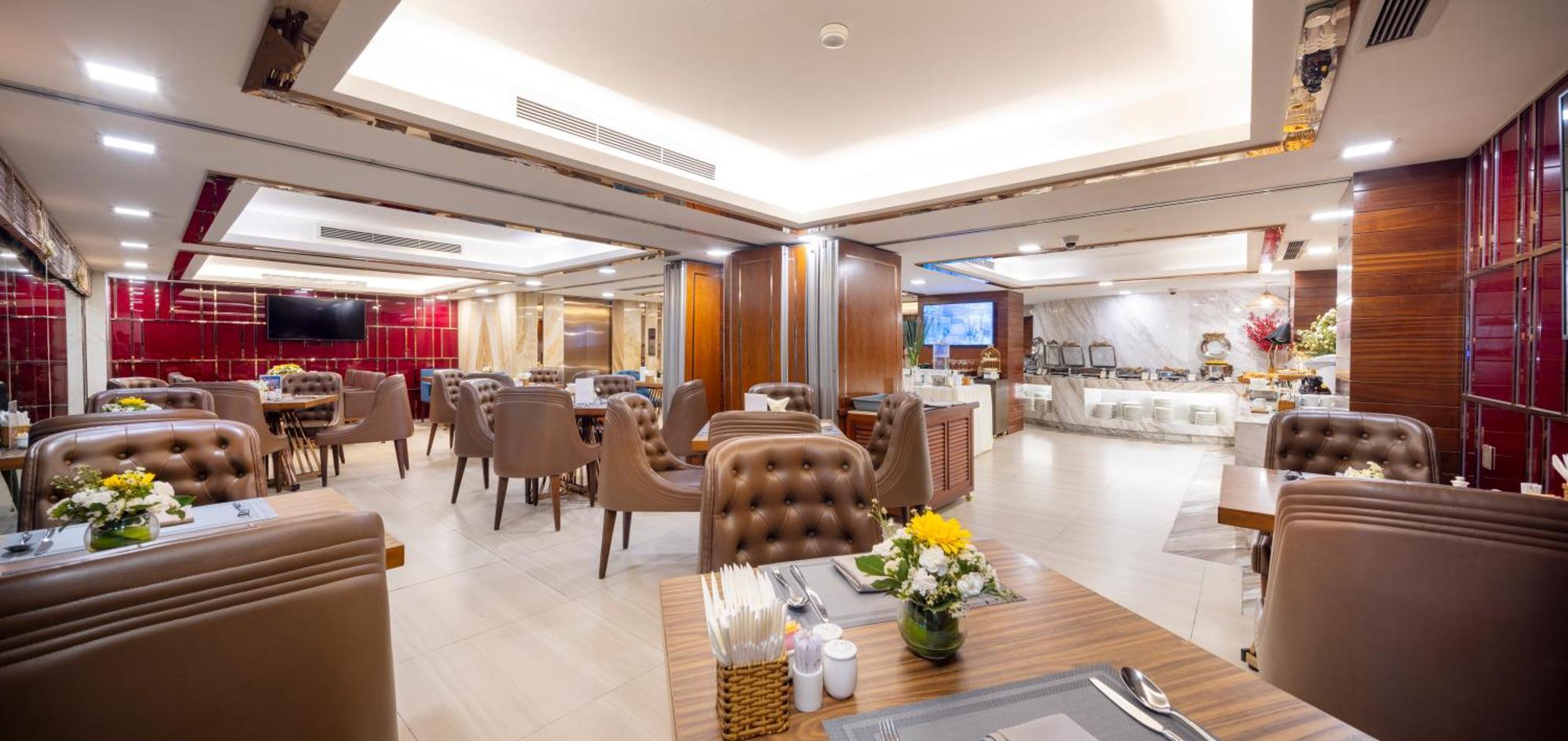 Winsuites Saigon 4*