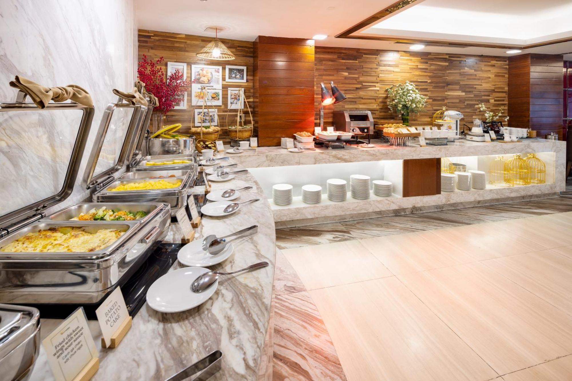 Hotel Winsuites Saigon