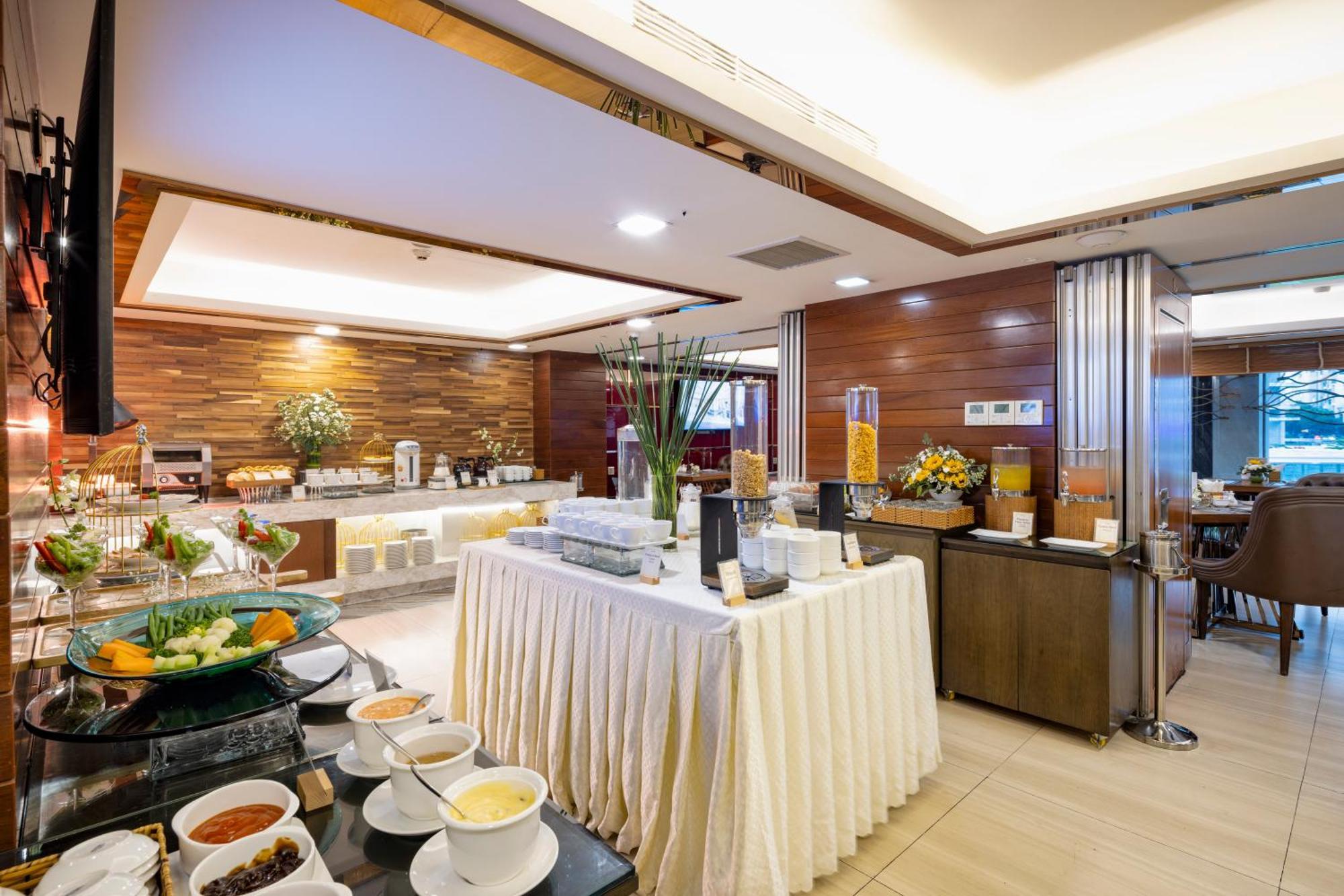 Winsuites Saigon 4* Ho Chi Minh City